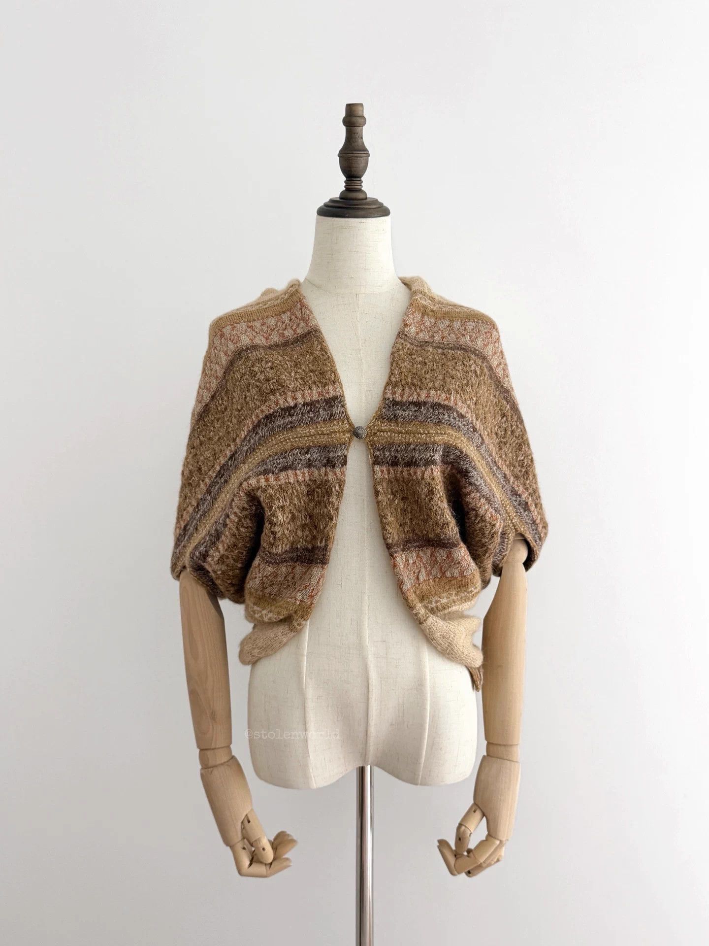 Kapital Kapital Alpaca Blend Ethnic Duster Carved Free Size Size M / US 6-8 / IT 42-44 - 1 Thumbnail