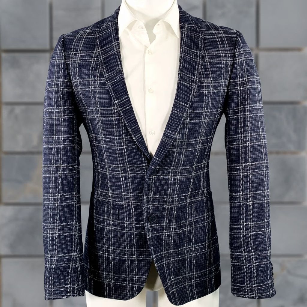 Hugo Boss HUGO BOSS Sport Coat Navy White Plaid Virgin Wool Blend Size 40 Mens Size US XXS / EU 40 - 1 Thumbnail