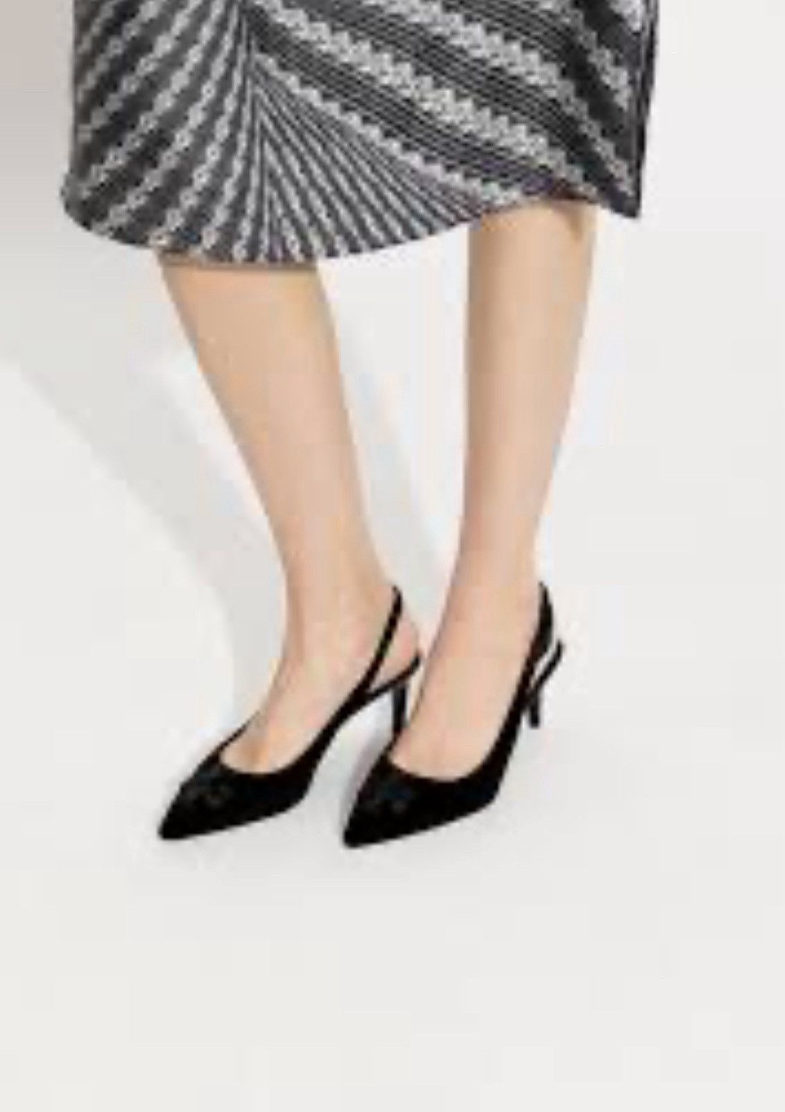 Tory Burch Tory Burch Eleanor Velvet Slingback Pointed Toe Pump size 6 Size US 6 / IT 36 - 2 Thumbnail