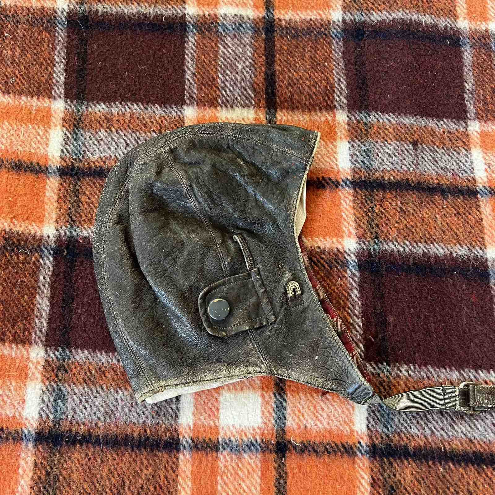 Vintage Rare WW2 German Luftwaffe Leather Flying Helmet Size ONE SIZE - 1 Thumbnail