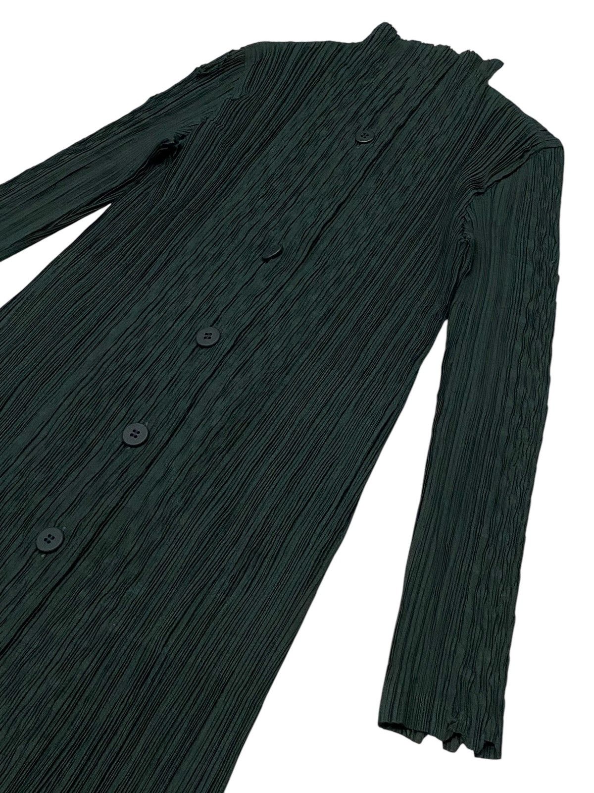 Issey Miyake Fete Issey Miyake Plated Cardigan Fish Scales On the Sleeves Size M / US 6-8 / IT 42-44 - 8 Thumbnail