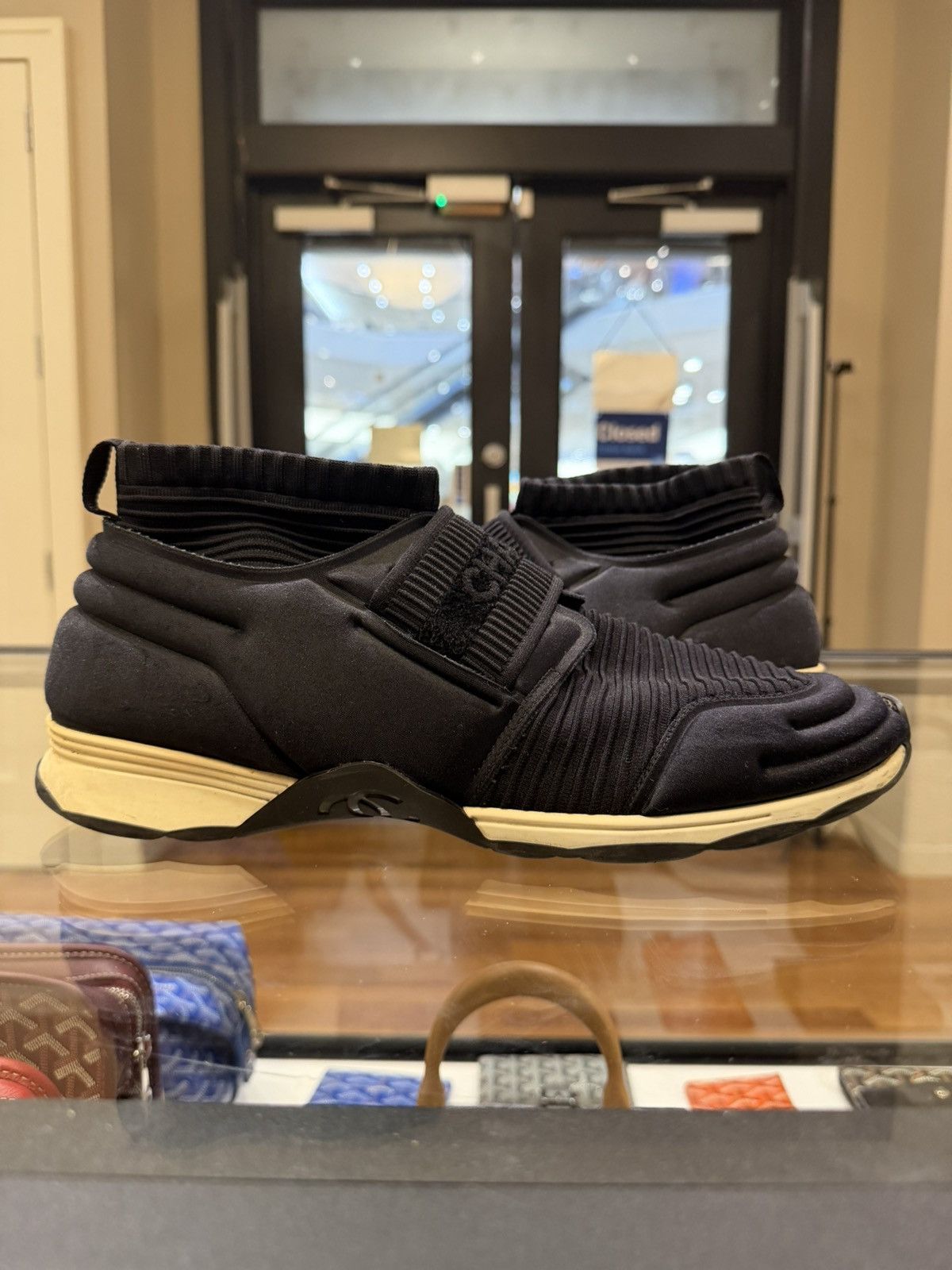 Chanel Chanel Neoprene Sneakers Black Size US 12 / EU 45 - 2 Thumbnail