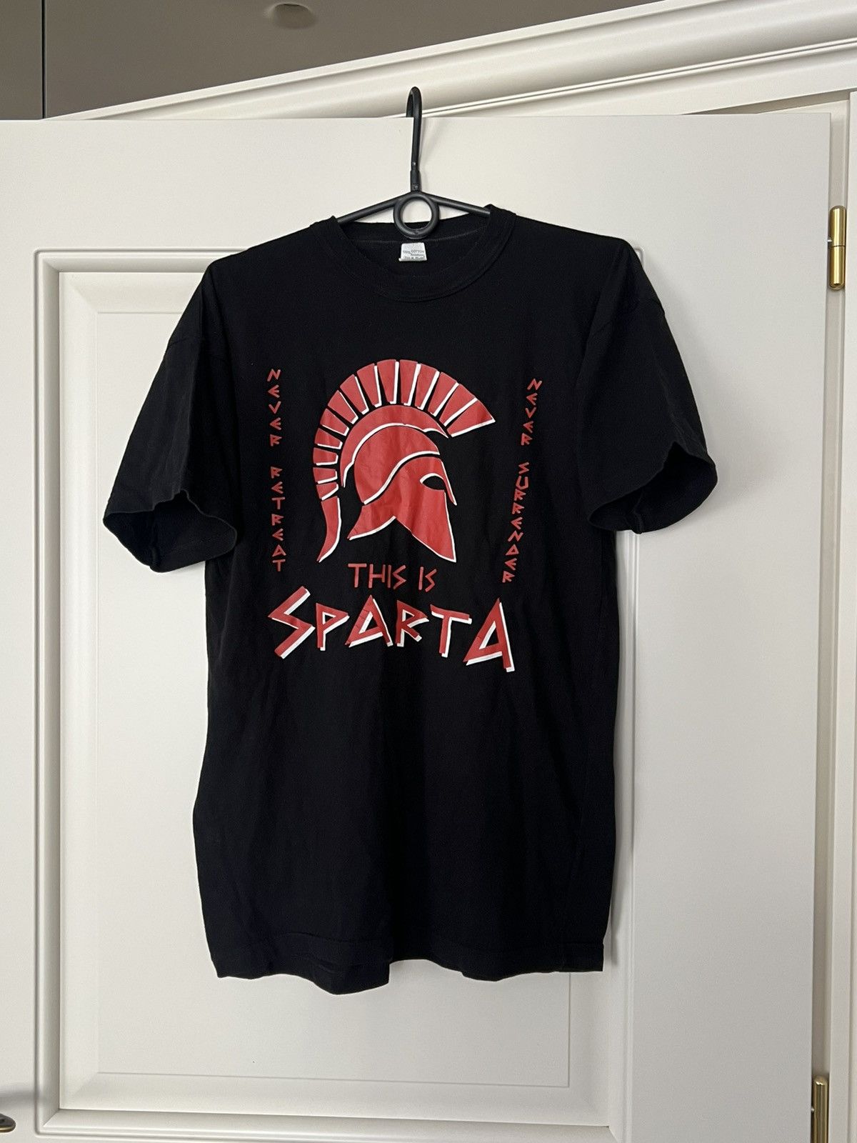 Vintage This Is Sparta 300 Movie T-Shirt Spartan Helmet Graphic Size US M / EU 48-50 / 2 - 1 Thumbnail