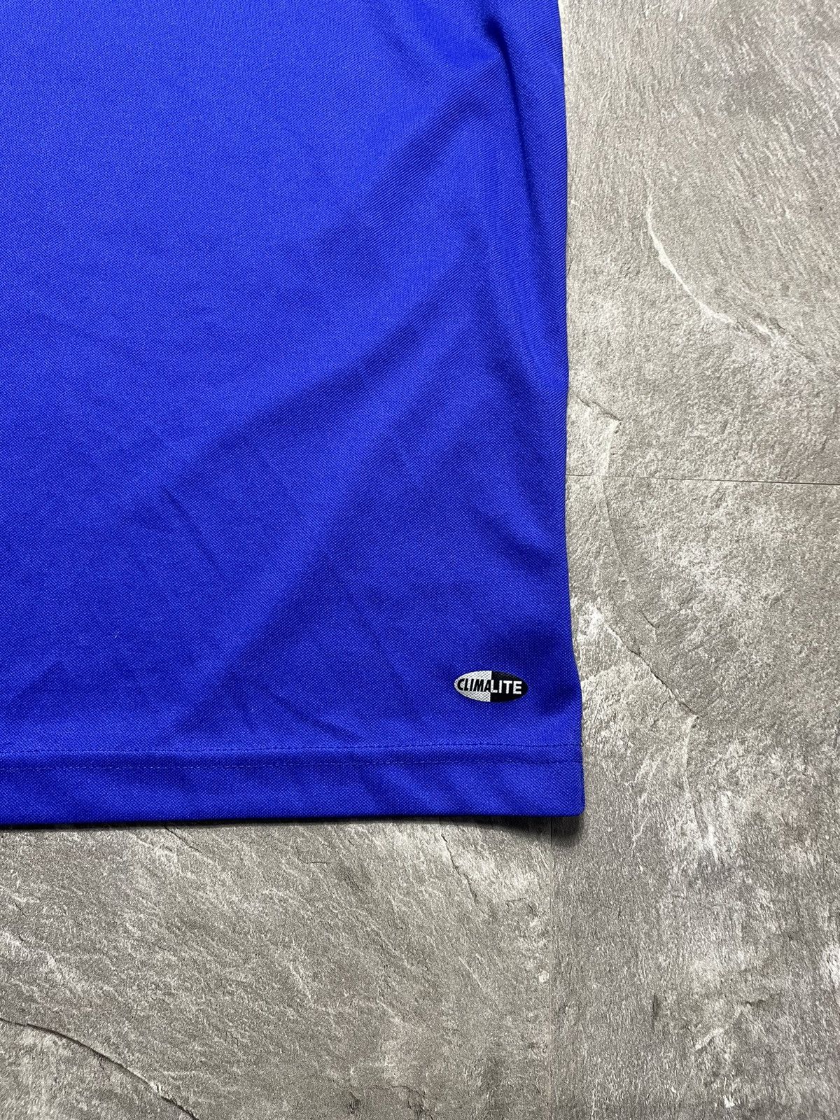 Adidas Vintage France Home 2005 Soccer Jersey rare Size L Size US L / EU 52-54 / 3 - 5 Thumbnail