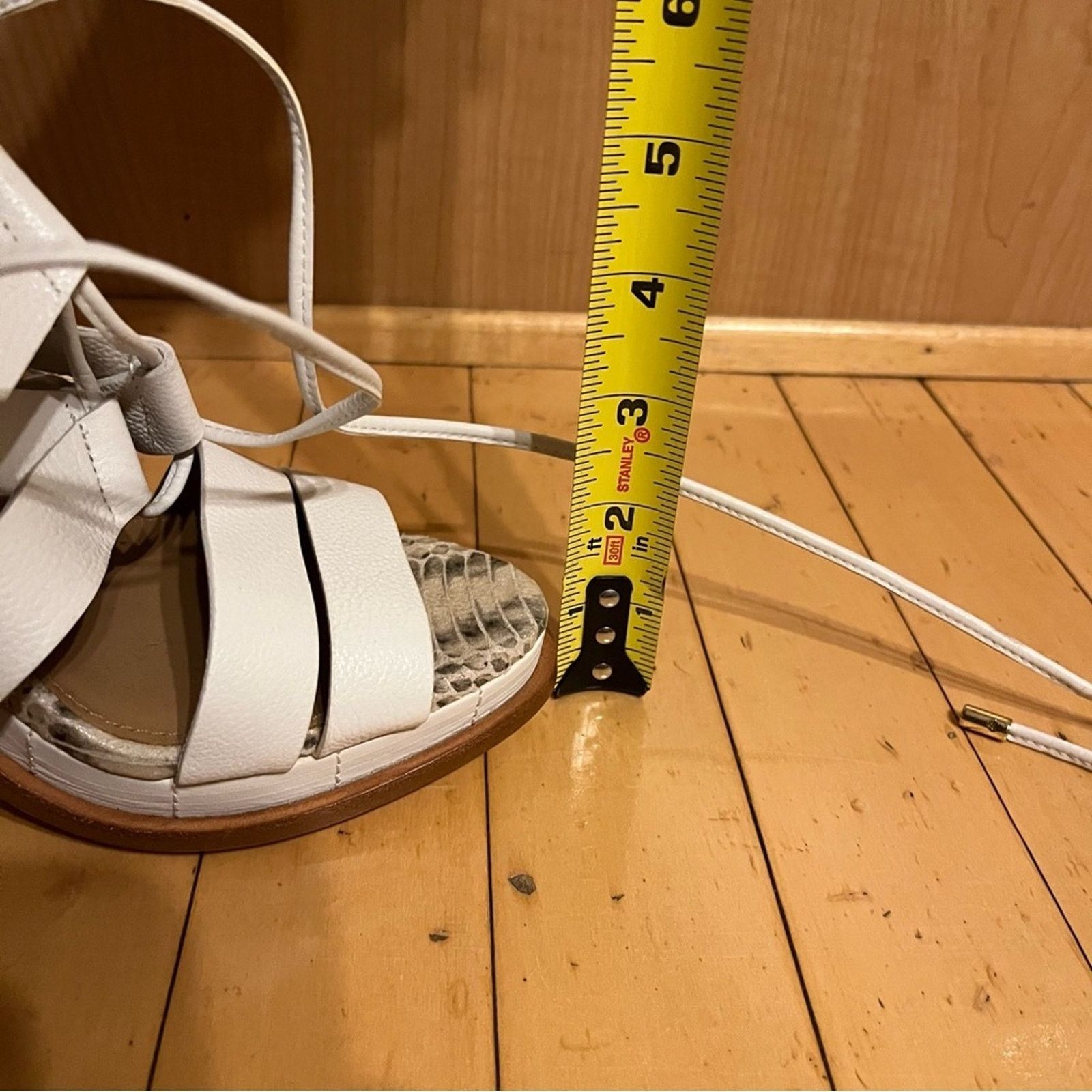 Calvin Klein Calvin Klein Panelope Toscana Plat White Leather Sandal sz 9 Size US 9 / IT 39 - 8 Thumbnail