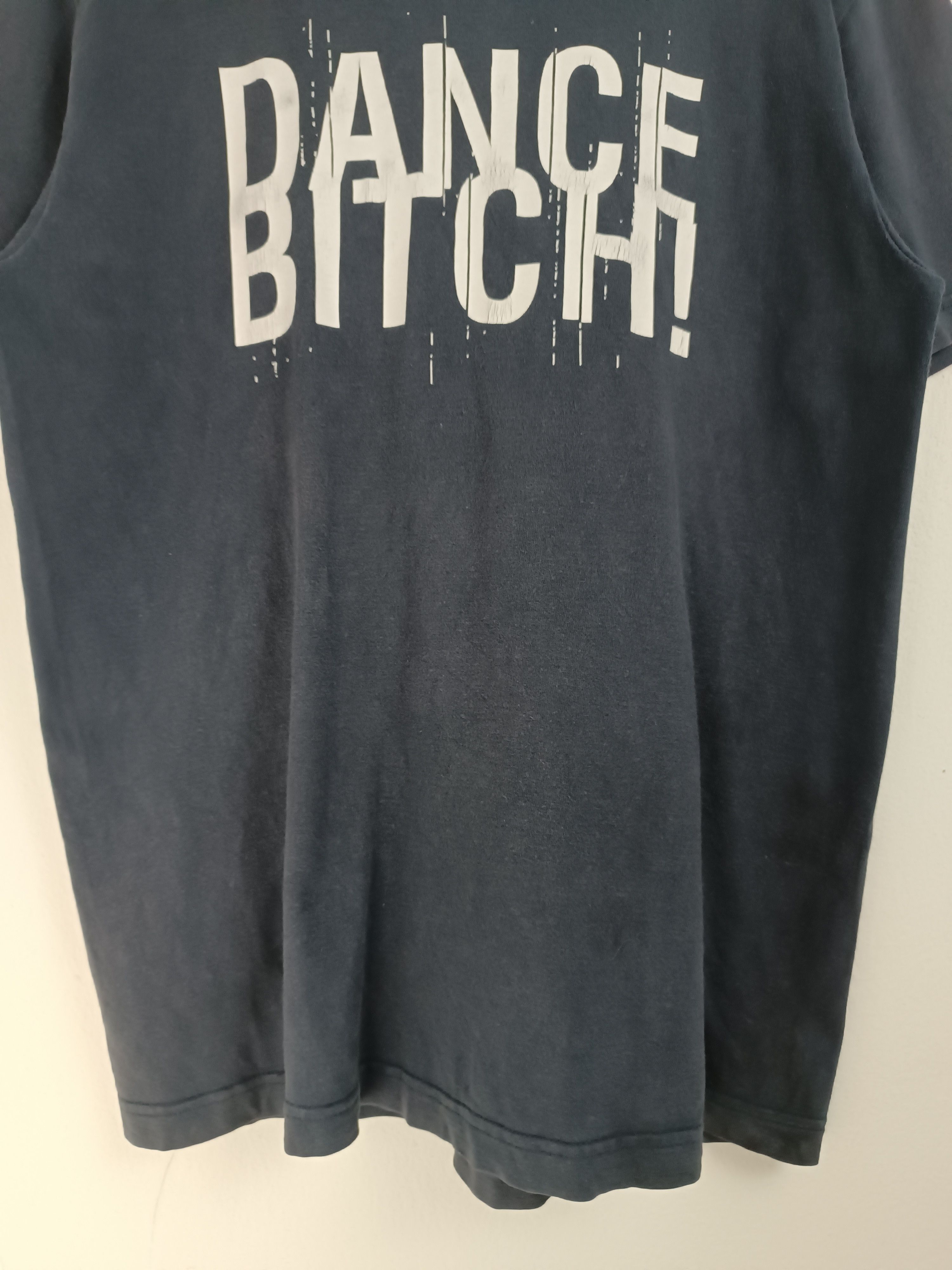 Band Tees VINTAGE 2000s FATBOY SLIM DANCE BITCH! TEE VERY RARE EDM Size US M / EU 48-50 / 2 - 7 Thumbnail