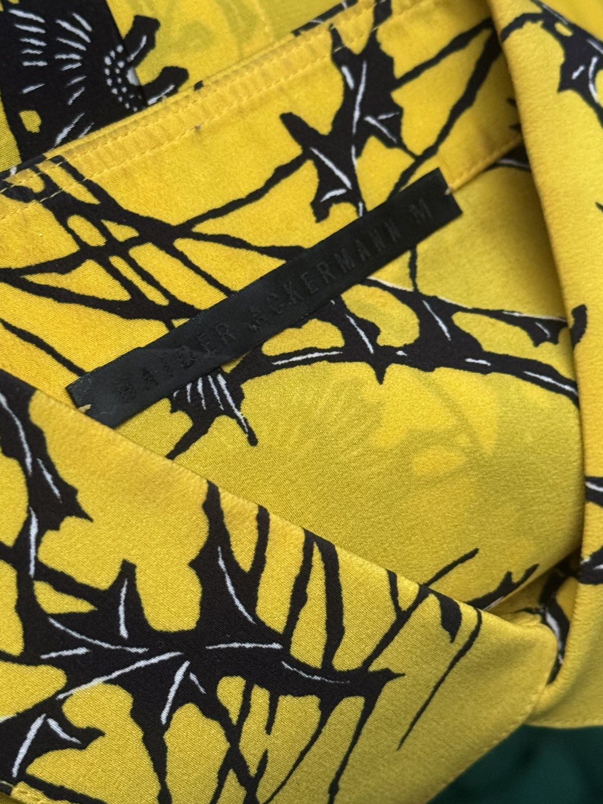 Haider Ackermann SS17 Yellow silk floral shirt Size US M / EU 48-50 / 2 - 4 Thumbnail