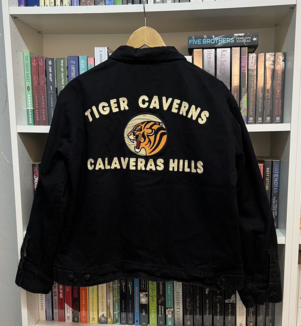 Japanese Brand × Vintage Vintage Tiger Caverns Khakis Jacket Size US L / EU 52-54 / 3 - 1 Thumbnail