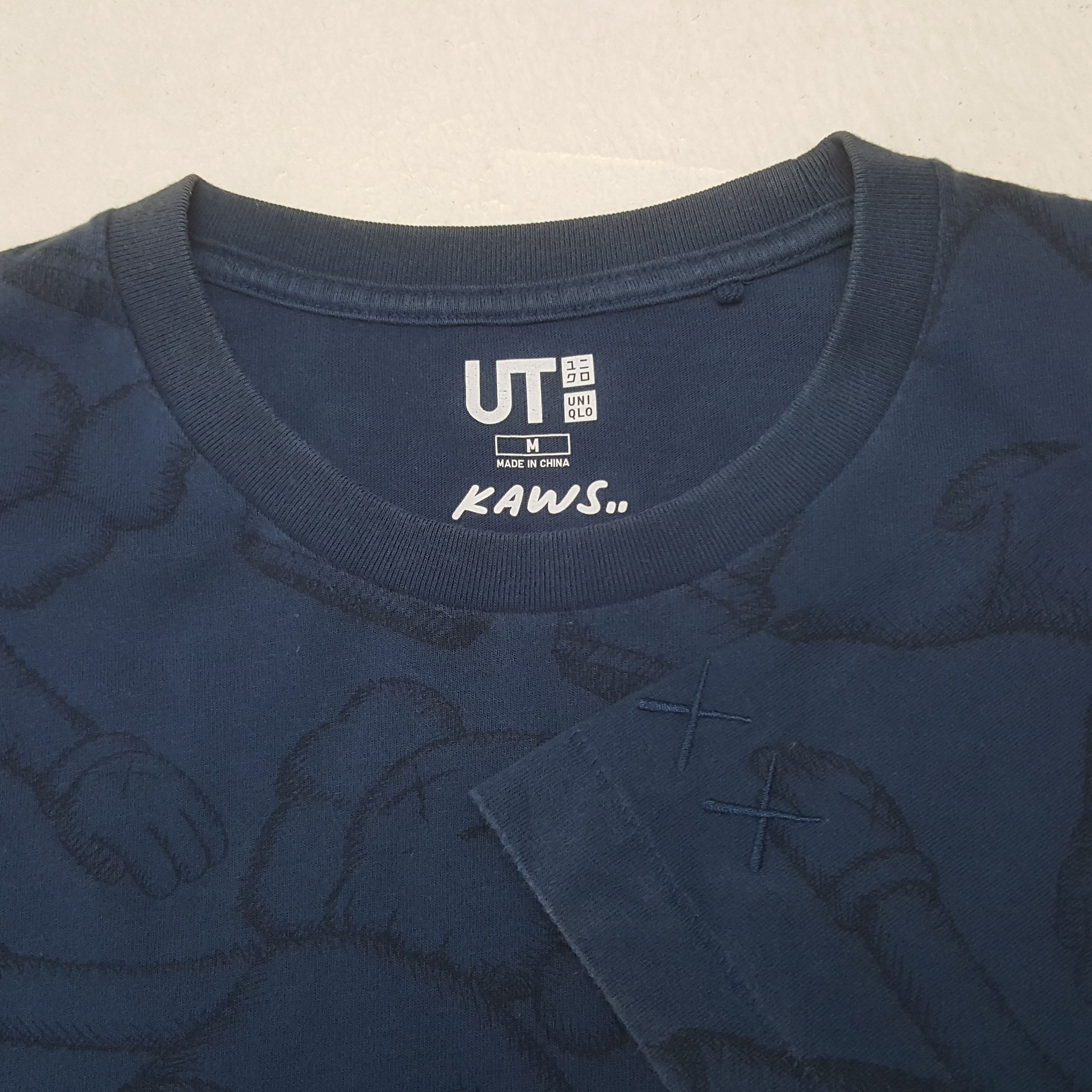 Kaws Vintage Kaws Fullprint Uniqlo Tshirt RR25 Size US M / EU 48-50 / 2 - 4 Thumbnail