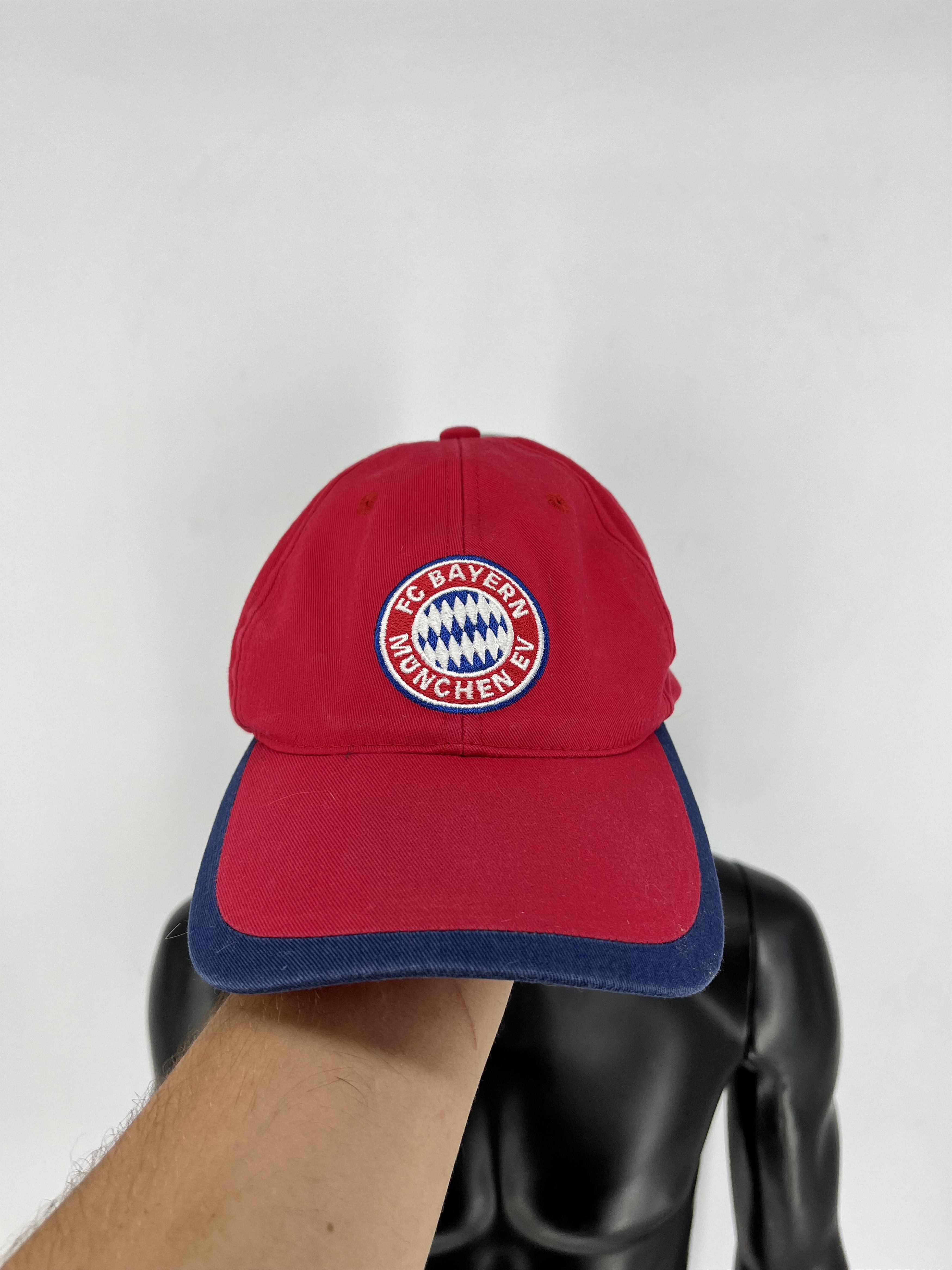 Adidas Vintage Adidas Bayern Munich Football Soccer Cap Hat Rare Size ONE SIZE - 2 Thumbnail