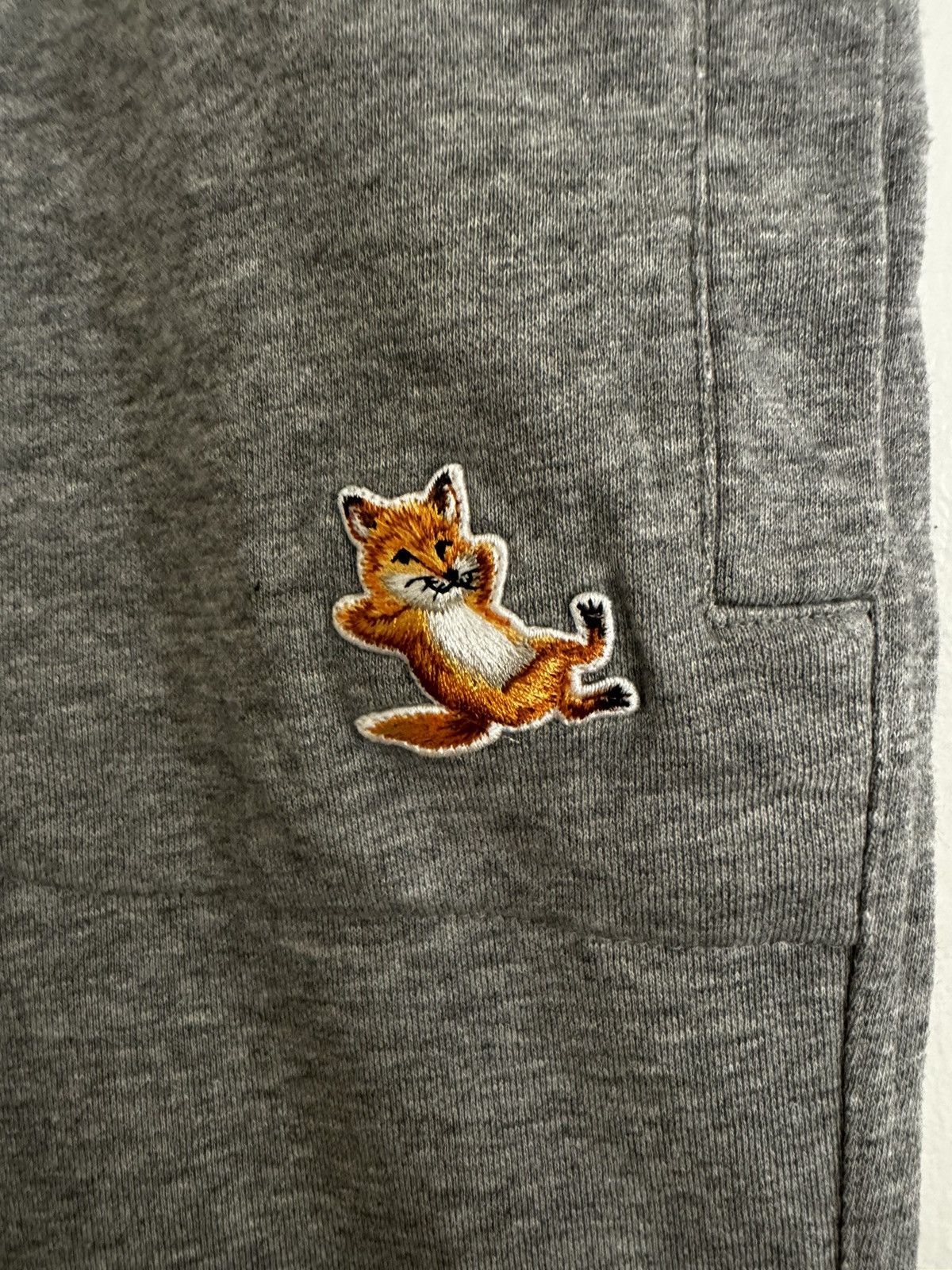 Maison Kitsune Fox Jogger Size US 32 / EU 48 - 2 Thumbnail