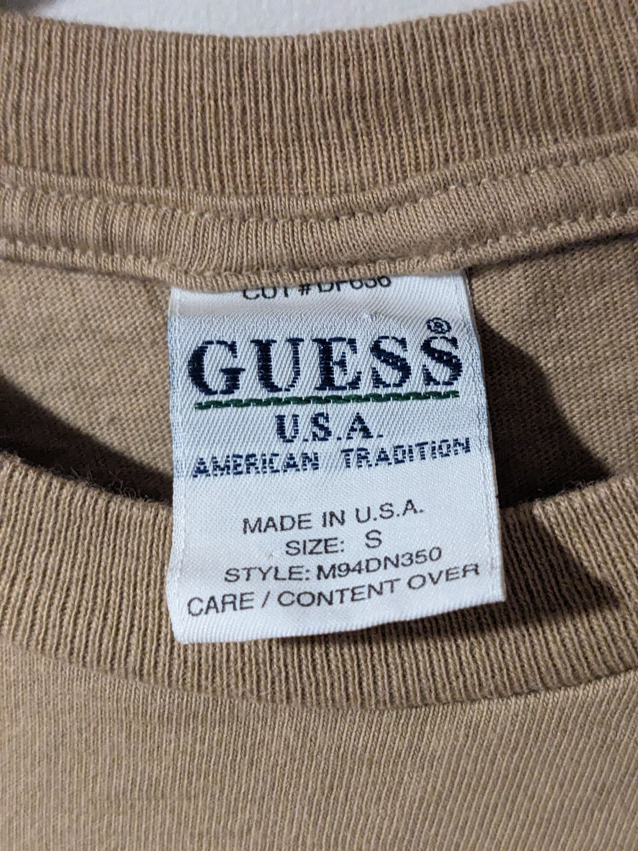 Guess × Vintage Vintage 90s Guess Jeans USA Spell Out Logo Small T-Shirt Size US S / EU 44-46 / 1 - 3 Thumbnail