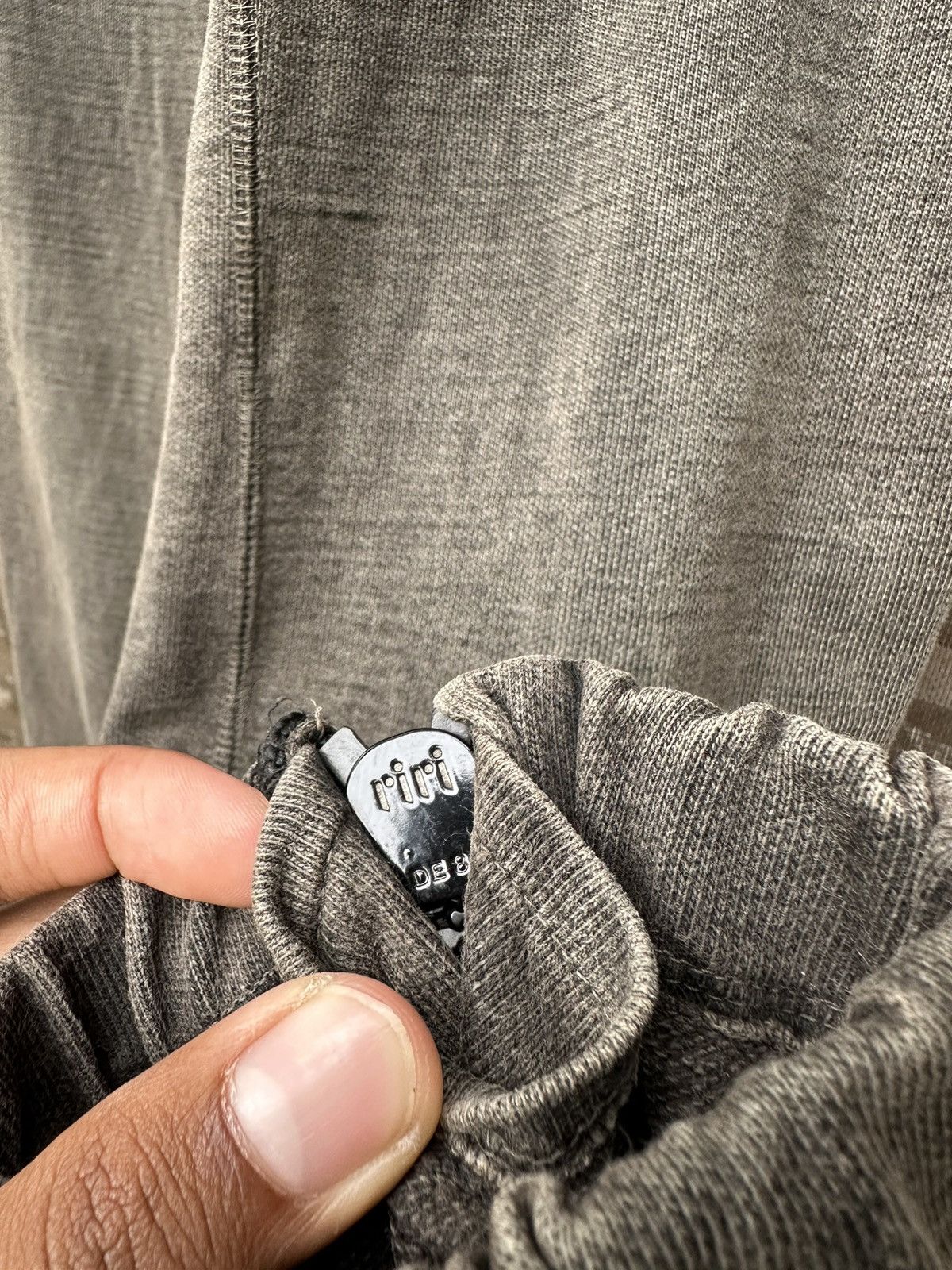 RIPVANWINKLE RIP VAN WINKLE DUSTY BLACK JOGGER PANTS RIRI ZIPPER Size US 30 / EU 46 - 12 Thumbnail