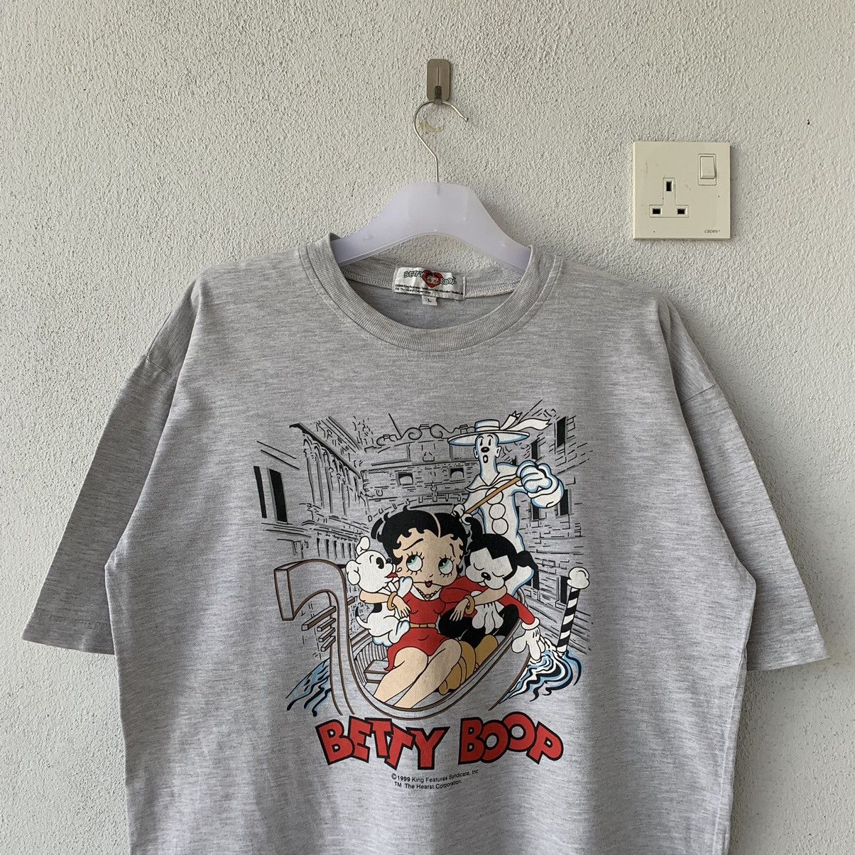 Vintage BETTY BOOP t shirt spell out big print design.. size L Size US L / EU 52-54 / 3 - 2 Thumbnail