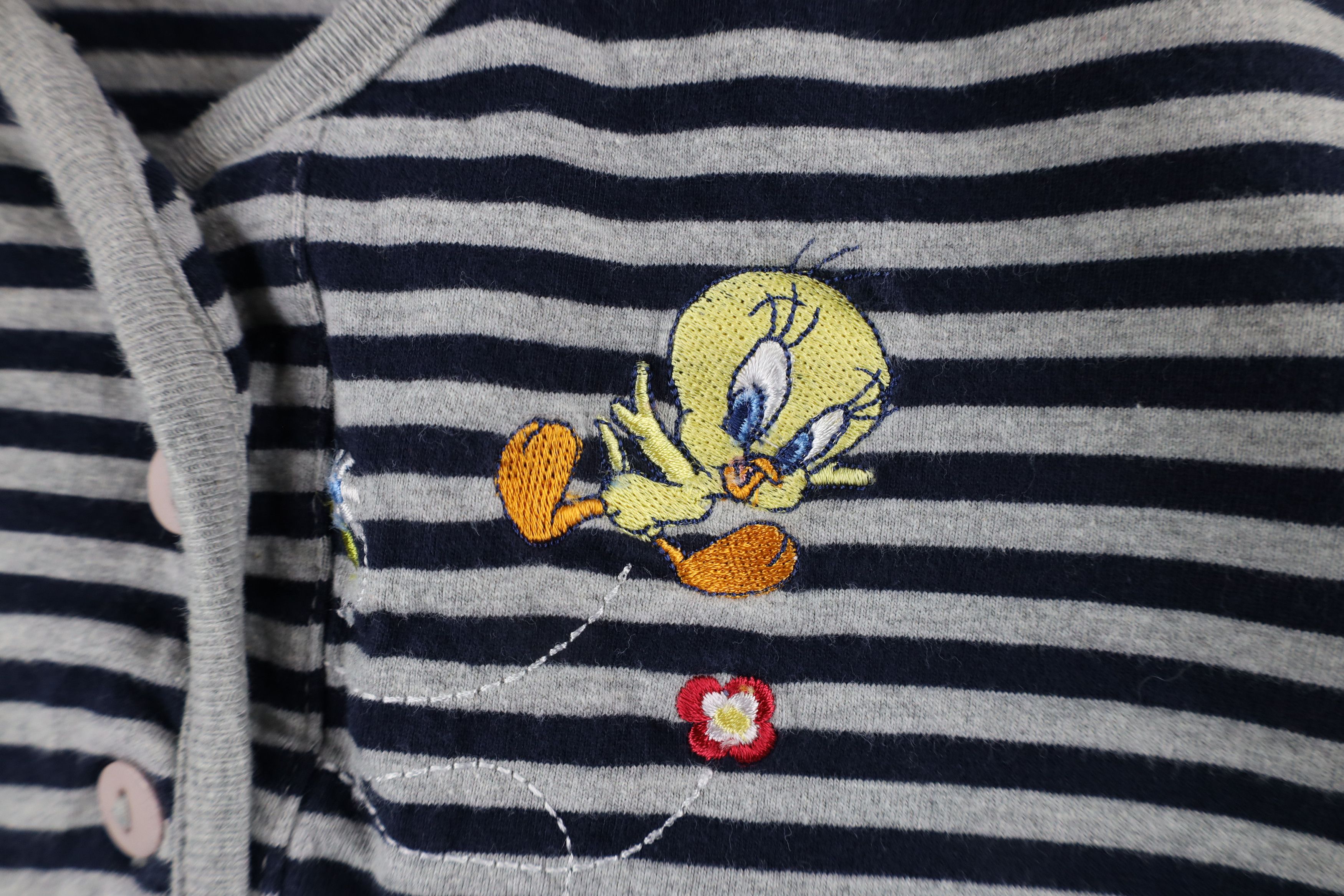 Vintage Vintage 90s Looney Tunes Striped Tweety Bird Henley T-Shirt Size 4XL / US 24-26 - 5 Thumbnail