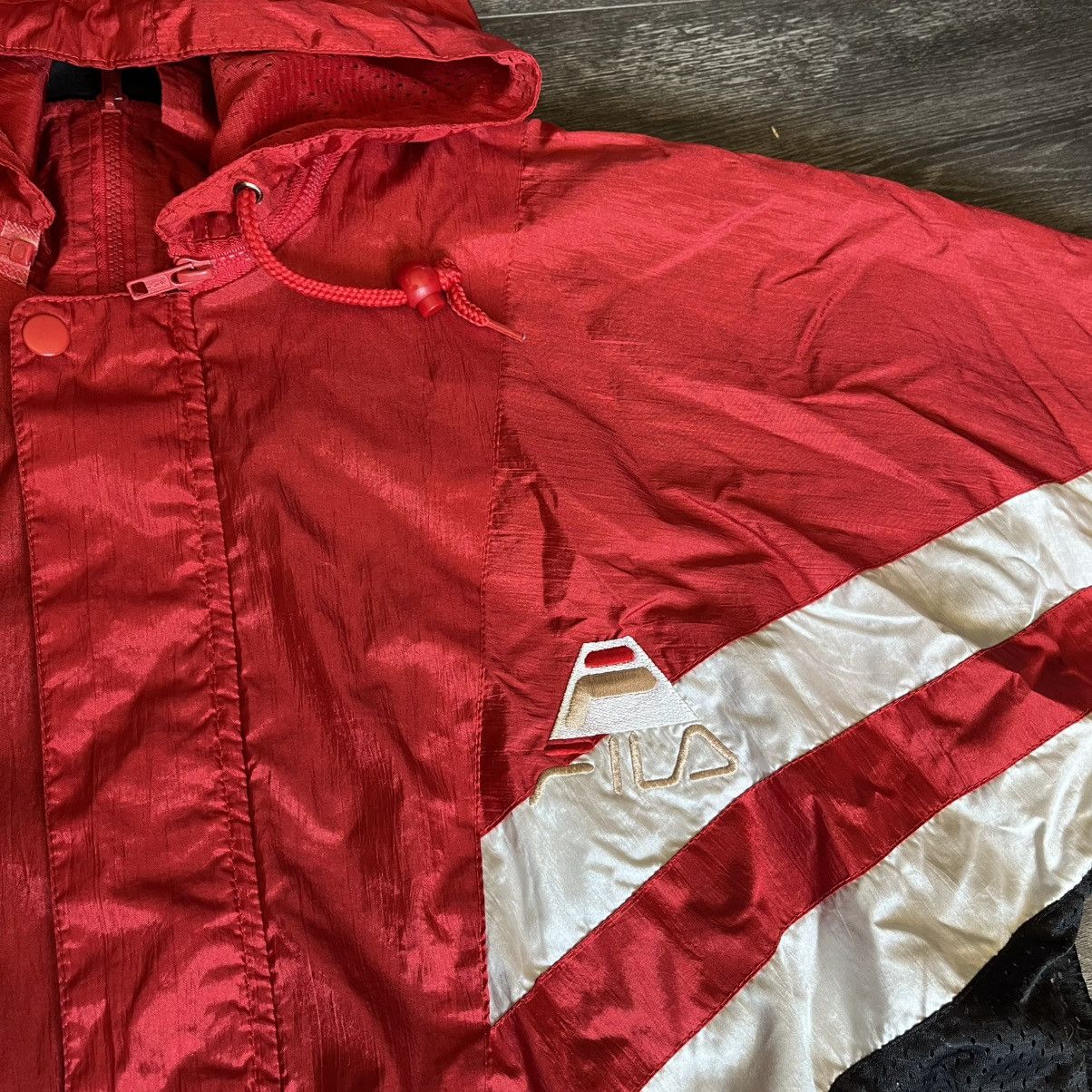 Fila Vintage 1990s Fila Windbreaker Hooded Nylon Short Sleeve Top Size US XL / EU 56 / 4 - 6 Thumbnail