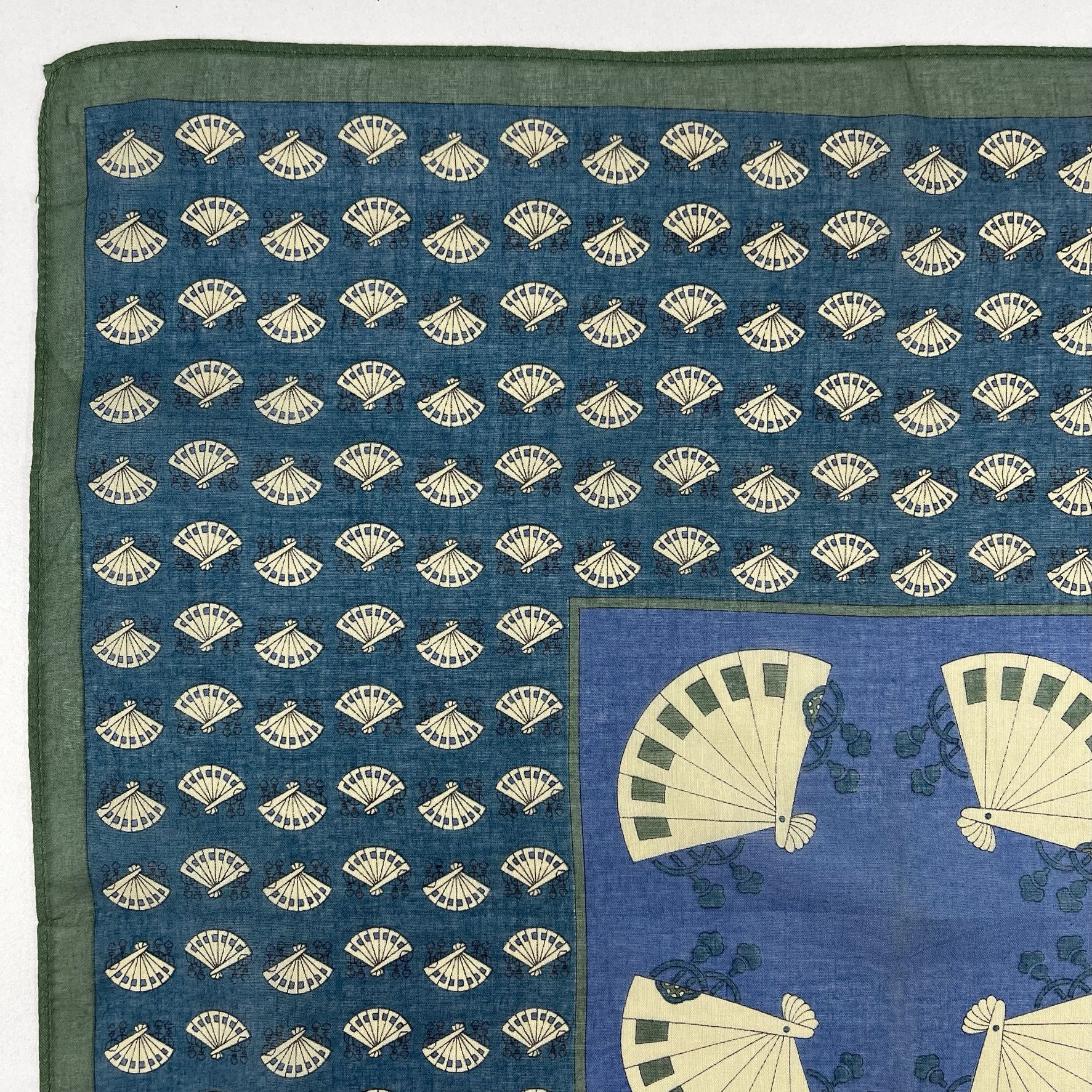 Japanese Brand × Vintage Vintage Japanese Umbrella Monogram Handkerchief - 5027 Size ONE SIZE - 3 Thumbnail