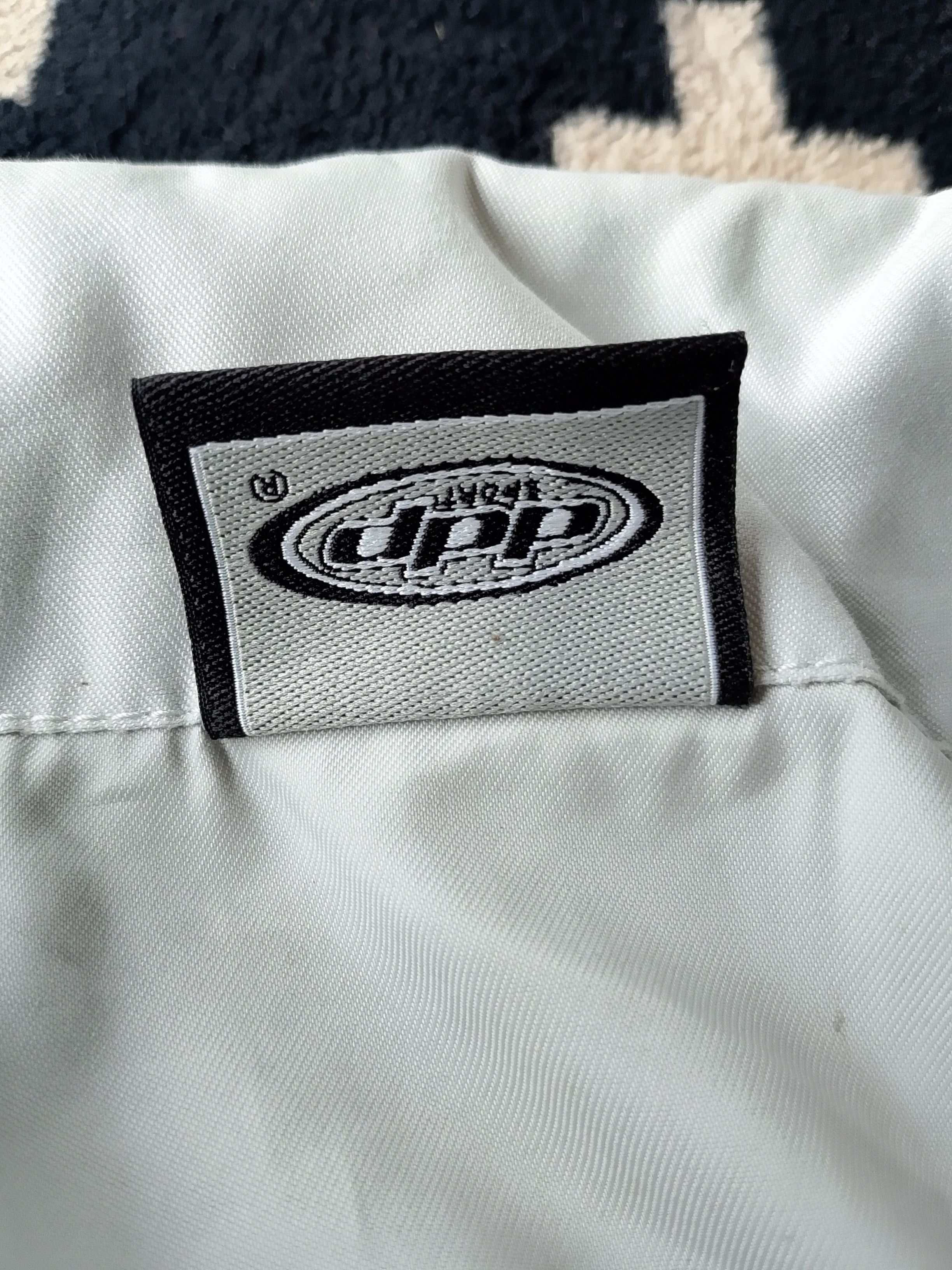 Vintage Vintage Doggy Dog Production DDP Utility Tech 90s Skatewear Size US L / EU 52-54 / 3 - 4 Thumbnail