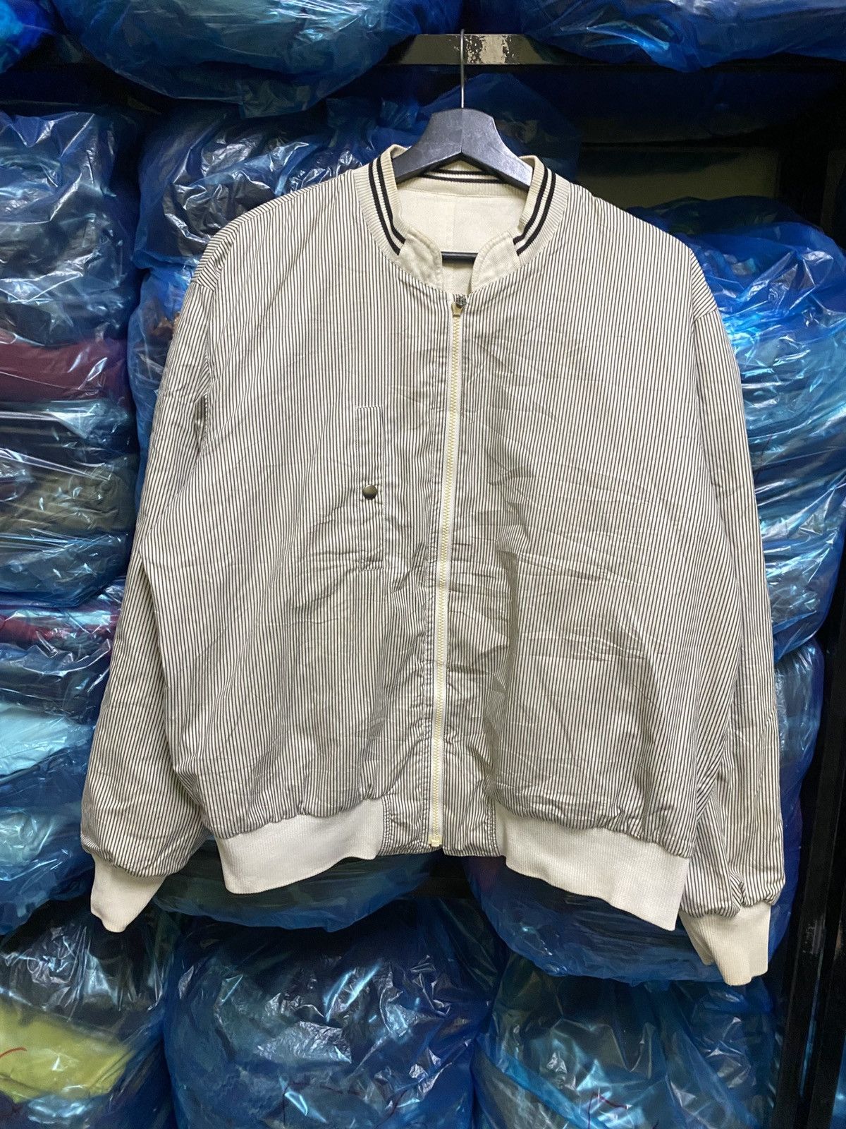 Japanese Brand Imperial RAIKA White Varsity Bomber Jacket BLACKPIA Size US L / EU 52-54 / 3 - 10 Thumbnail