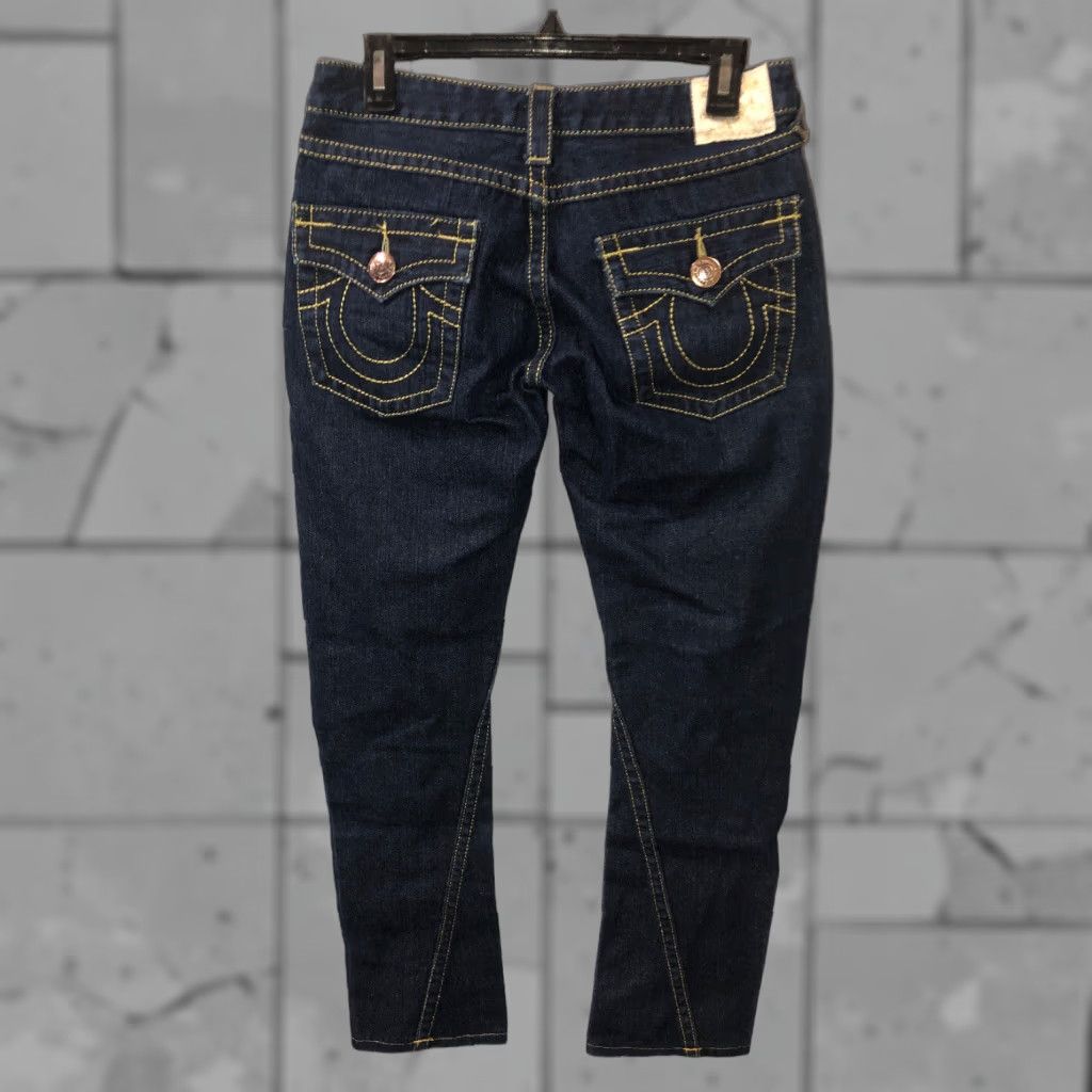 True Religion VINTAGE? No, it's not vintage. True Religion Joey Big T Denim Jeans Womens 28/30 In X 29 In Blue Adult Women 29 in Waist 29 in Inseam Size 29" - 1 Thumbnail