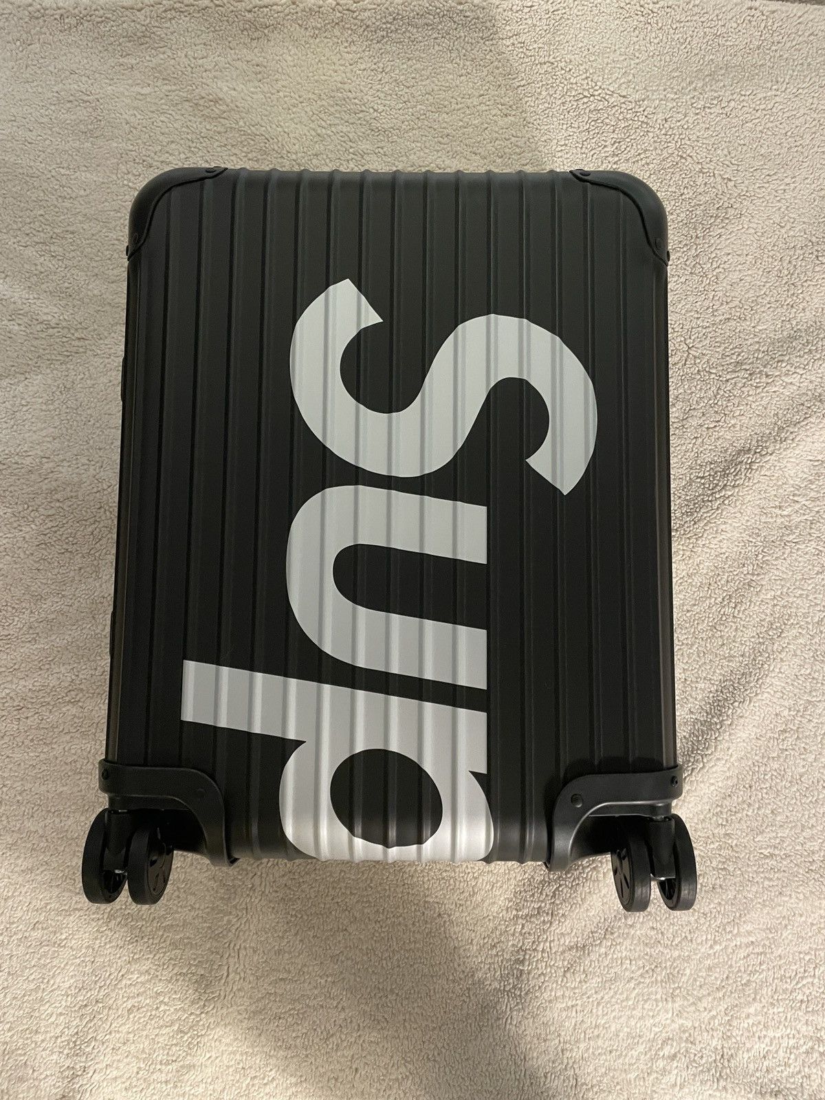 Rimowa × Supreme Selling Rimowa & Supreme luggage 45L Size ONE SIZE - 1 Thumbnail