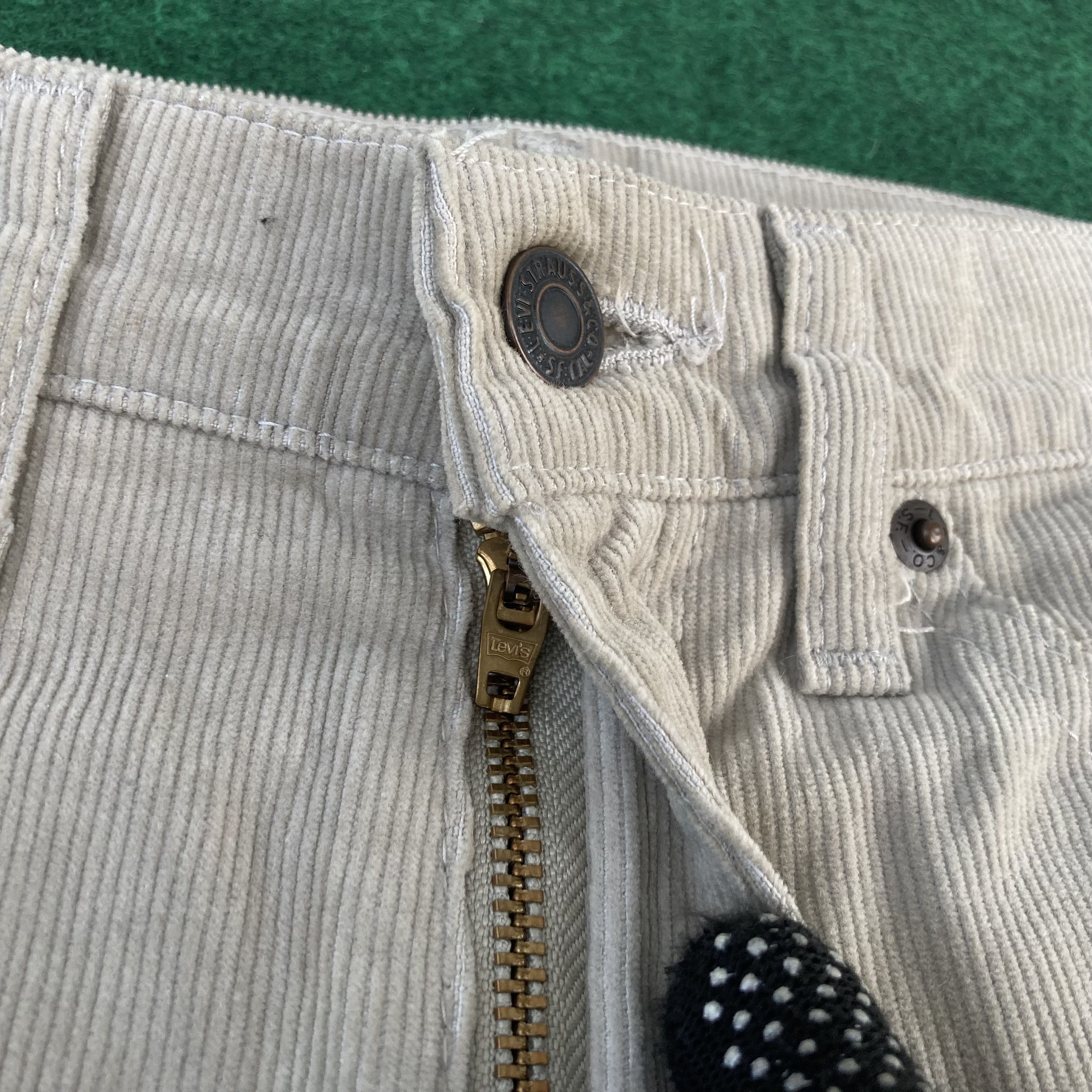 Levi's × Vintage Vtg Levis 517 Denim Corduroy Sz 30 Flare Bootcut Jeans Size US 30 / EU 46 - 4 Thumbnail