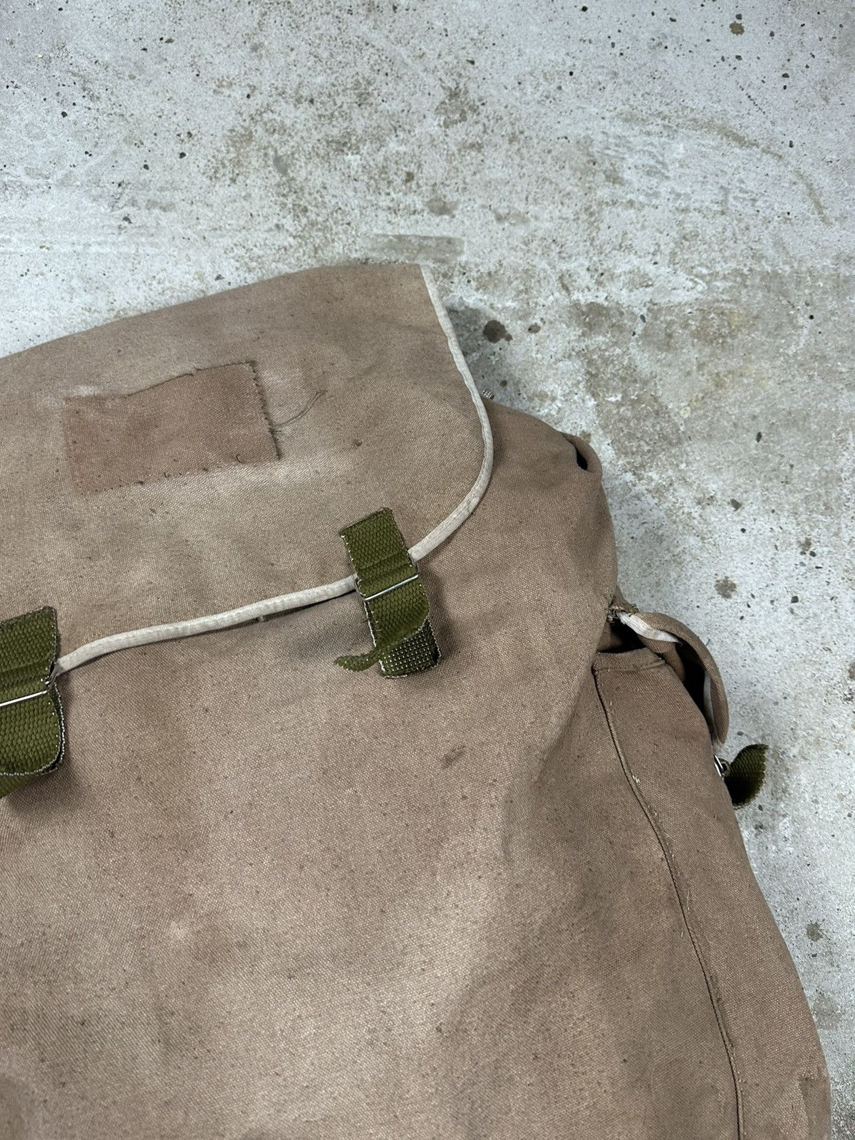 Other Vintage 90s Military Huge Backpack Bag Distressed Size ONE SIZE - 4 Thumbnail