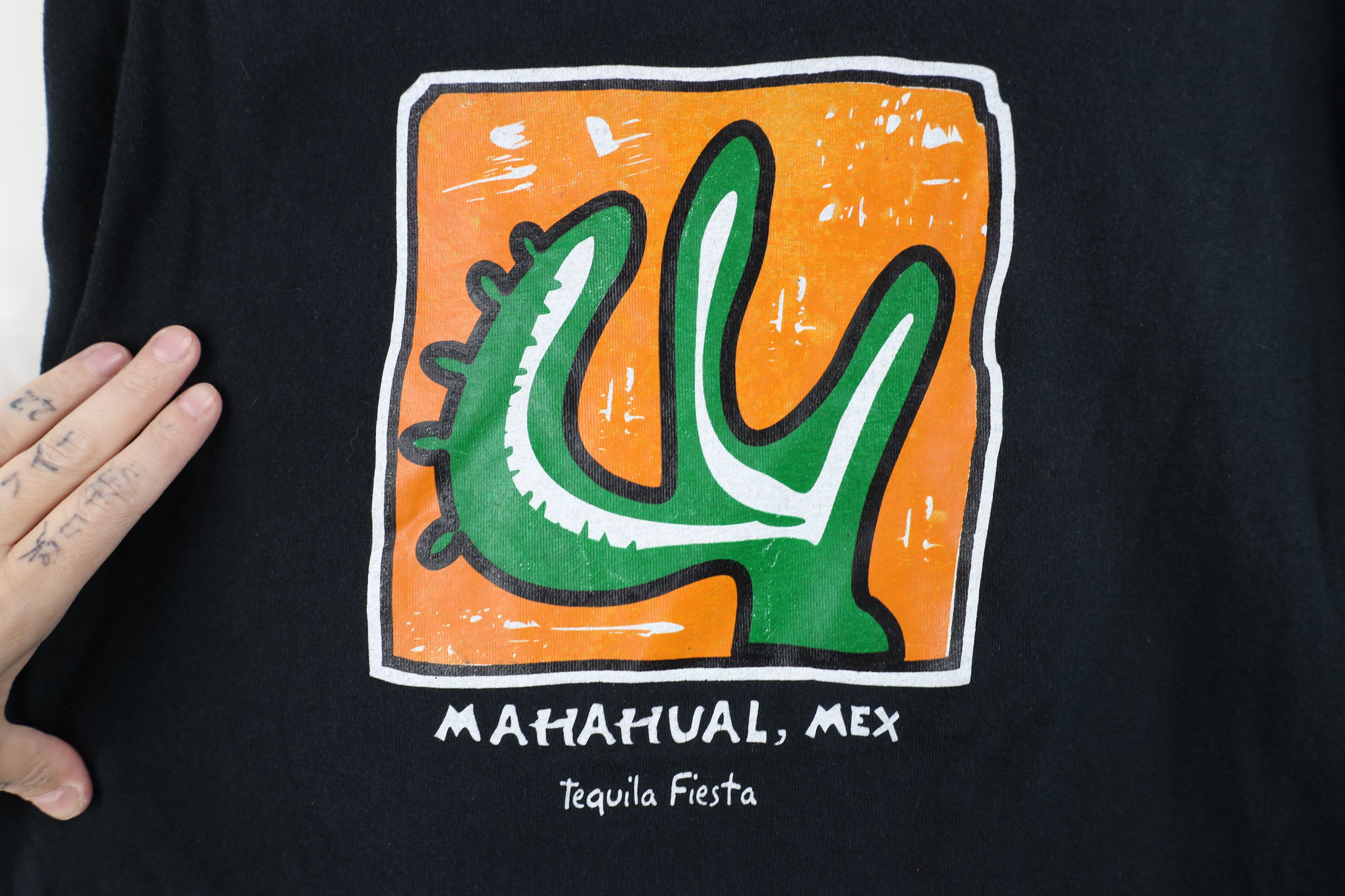 Vintage Vintage Streetwear Mexico Tequila Fiesta T-Shirt Black Size US XL / EU 56 / 4 - 4 Thumbnail