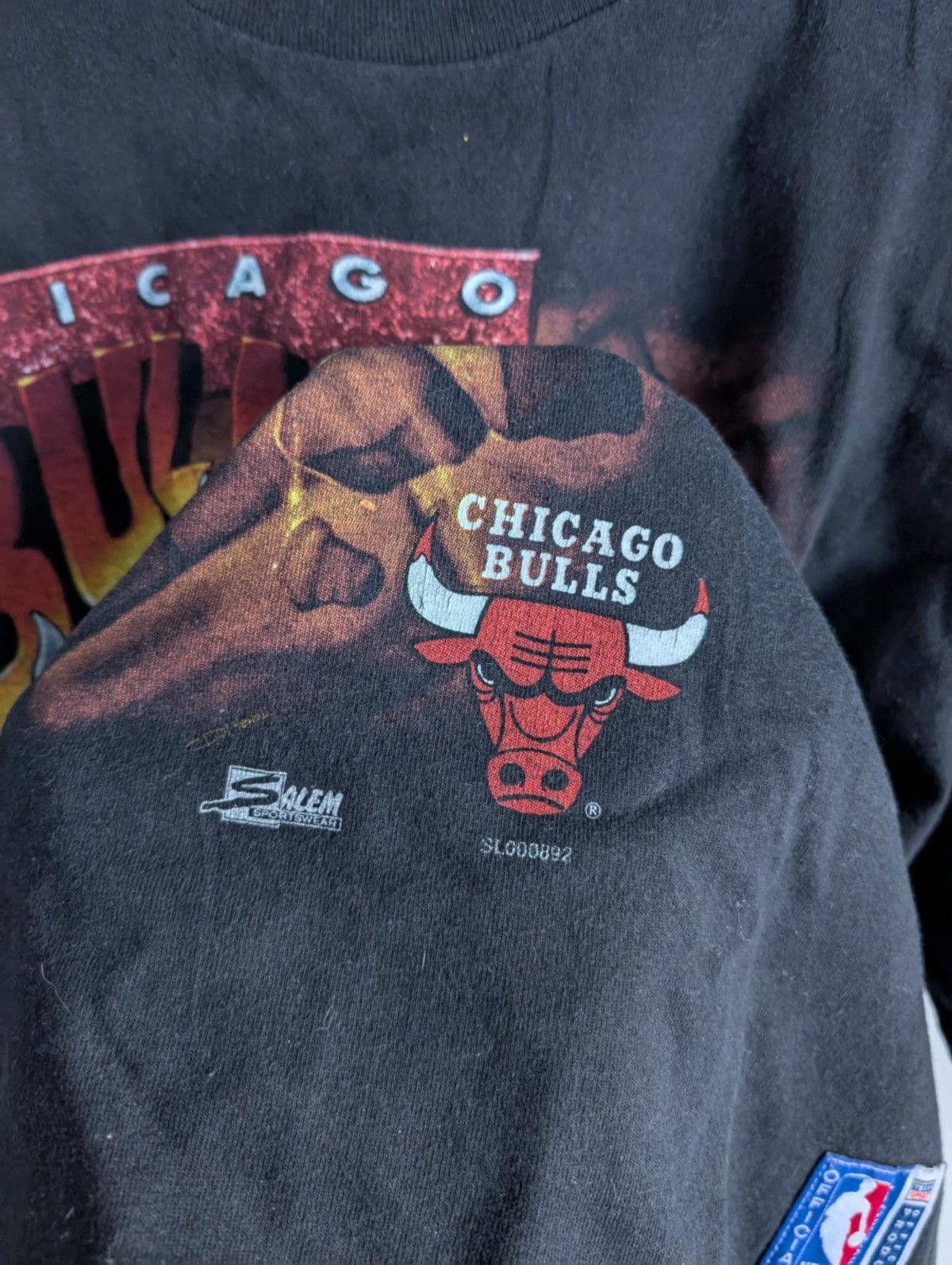 Fruit Of The Loom Chicago bulls vintage t shirt Size US XL / EU 56 / 4 - 5 Thumbnail