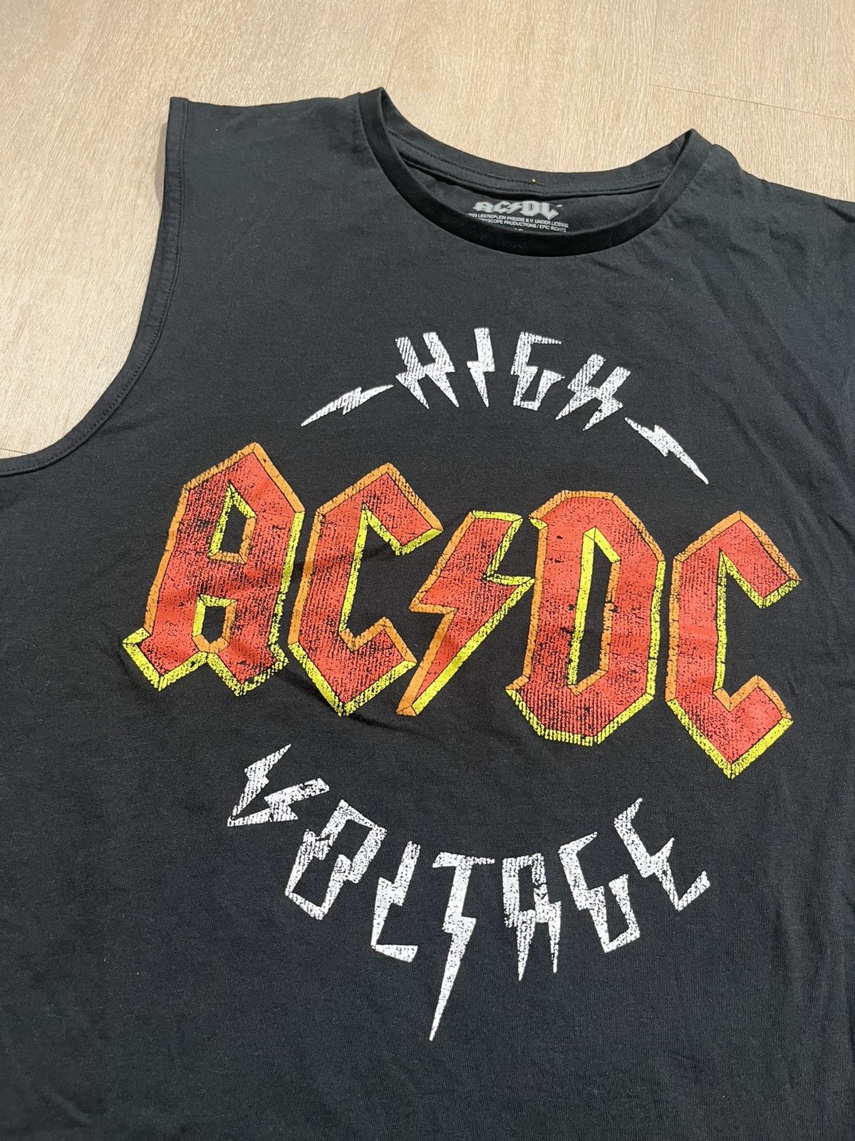 Vintage AC/DC Tank Top Shirt Large Size US L / EU 52-54 / 3 - 1 Thumbnail