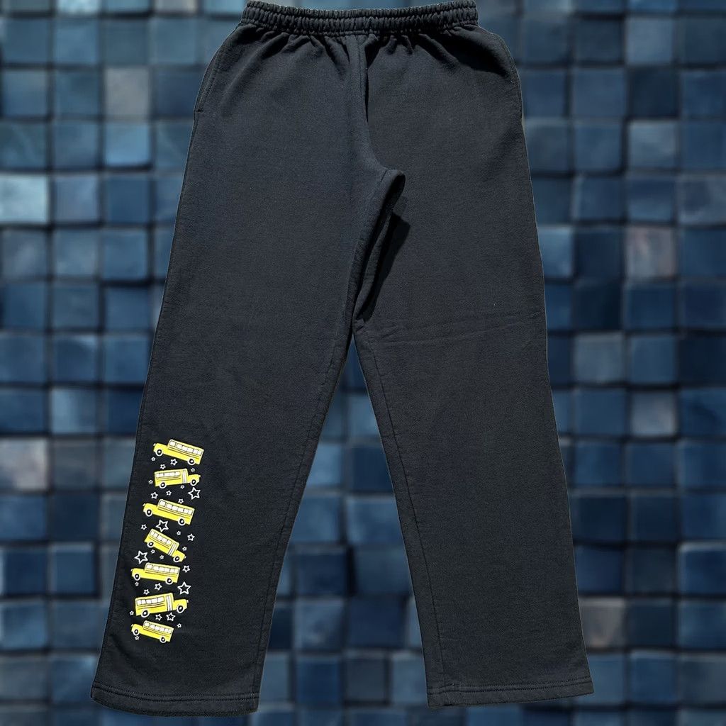 Champion Gilden Dryblend Sweatpants Mens XL Black Fleece Relaxed Straight School Bus EUC Size US 36 / EU 52 - 1 Thumbnail