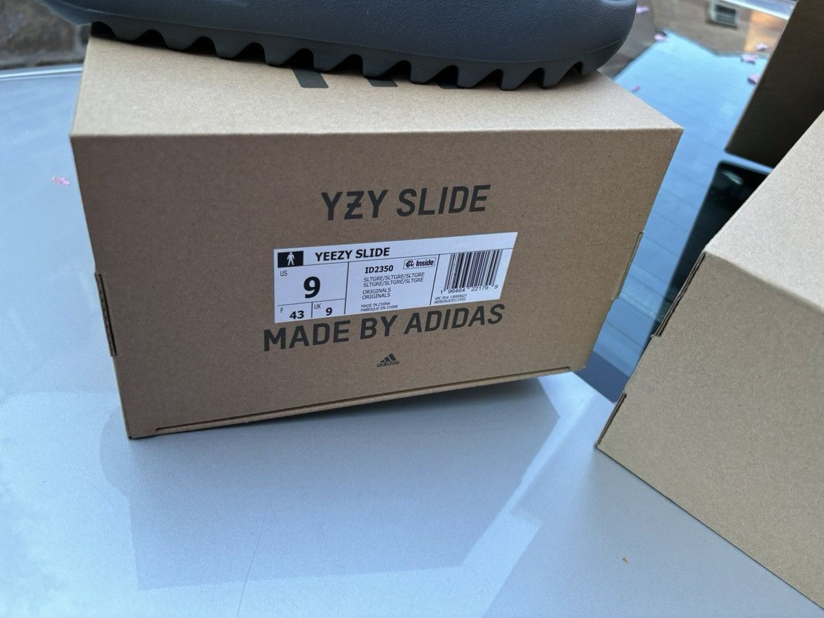 Yeezy adidas Yeezy Slide Slate Grey Size 9 ID2350 Size US 9 / EU 42 - 6 Thumbnail