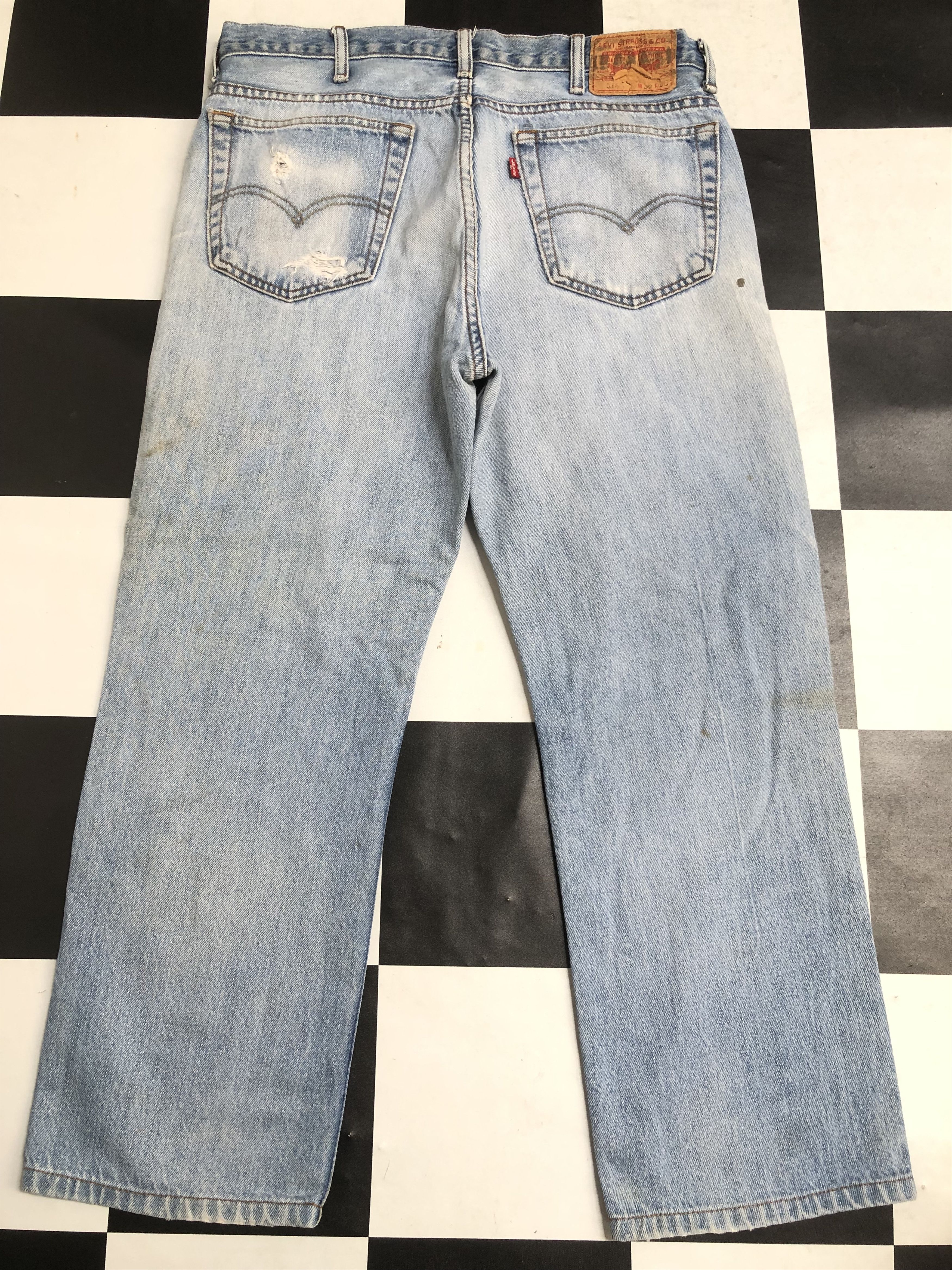 Levi's Vintage Levis 516 Distressed Jeans - L300 Size US 34 / EU 50 - 2 Thumbnail