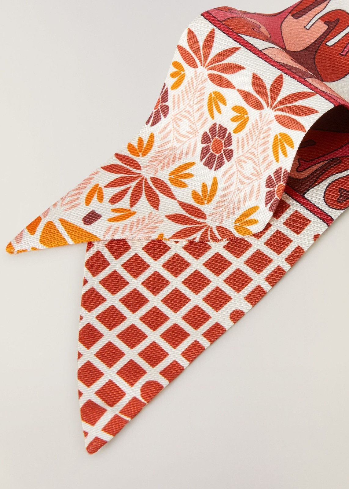 Loro Piana o1srvl11e0824 Size: OS / Regina Neck Scarf in Multicolor Size ONE SIZE - 3 Thumbnail
