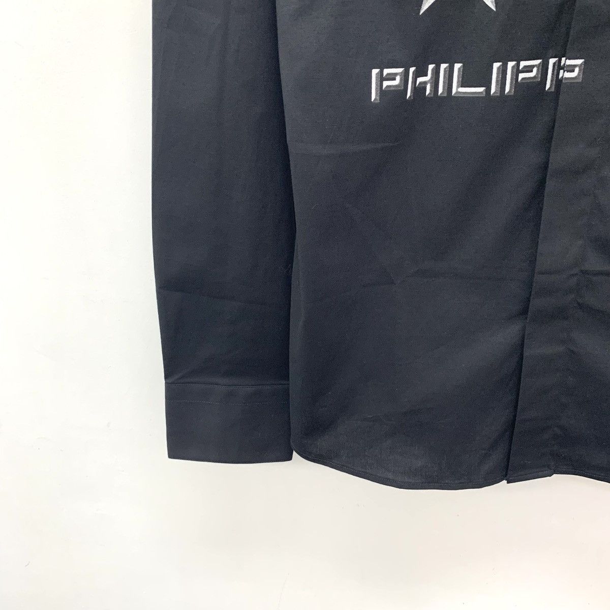 Philipp Plein Philipp Plein Skull Printed Lapel Long Sleeve Shirt K26WX Size US S / EU 44-46 / 1 - 4 Thumbnail