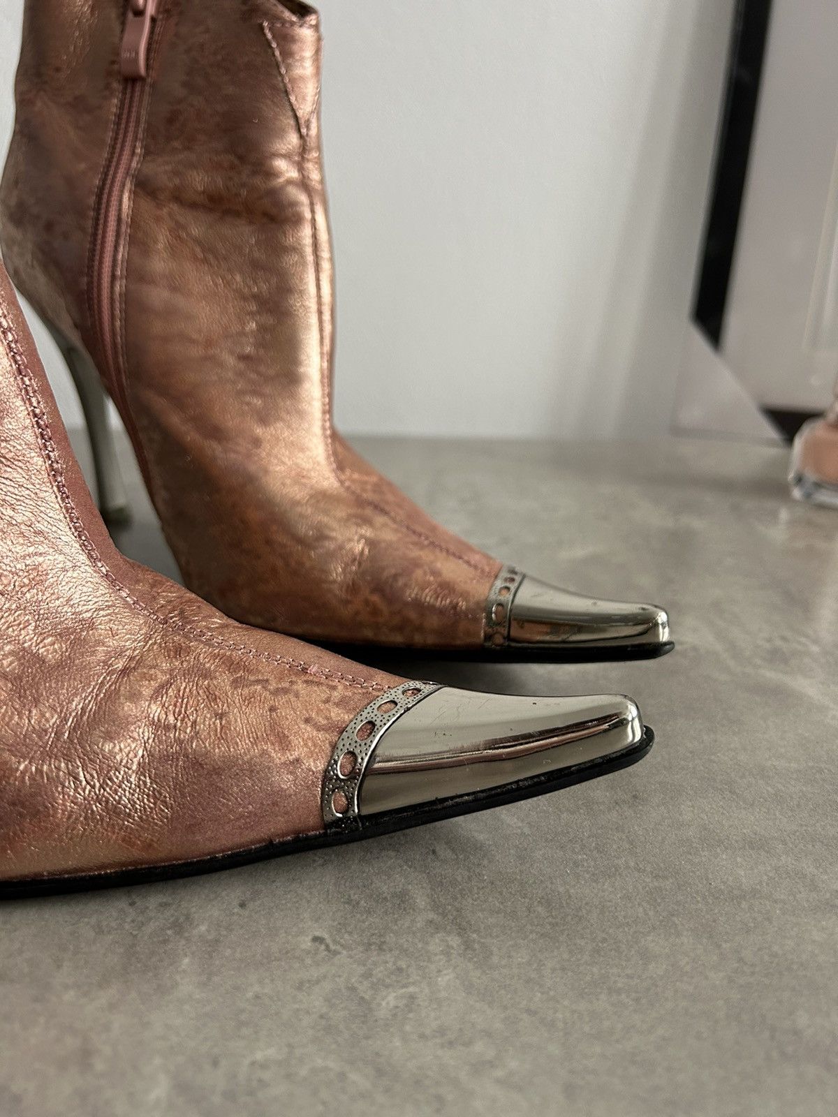 Vintage rare Y2K heels boots avant garde 00s 90s