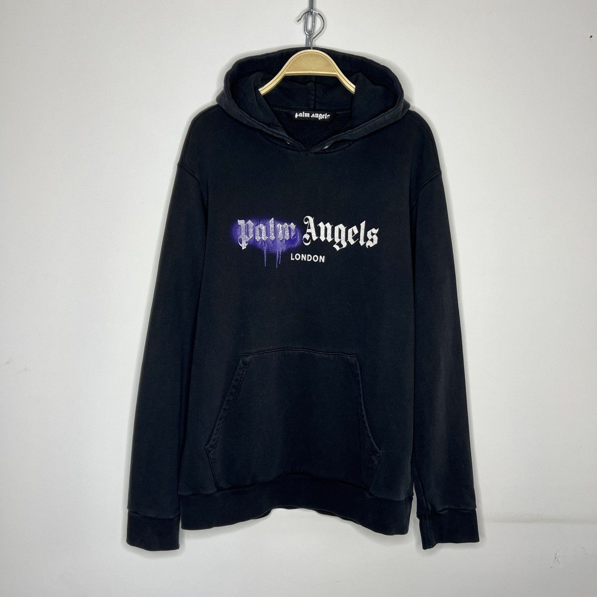 Palm Angels Palm Angels London Spray Purple Hoodie Black Sweatshirt Size US M / EU 48-50 / 2 - 1 Thumbnail