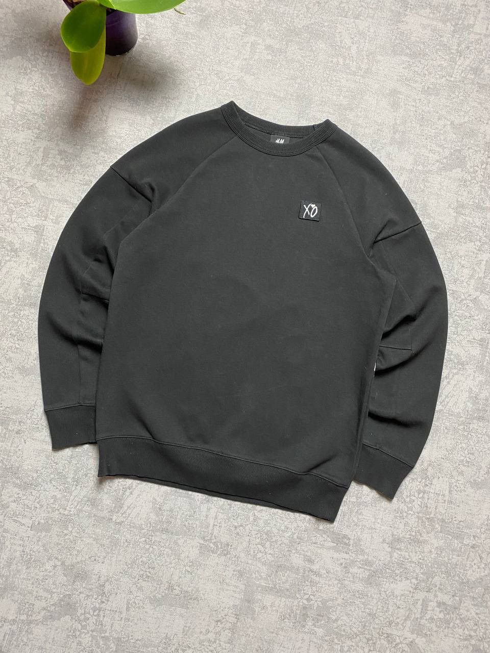XO H&M x The Weeknd XO Big Logo Crewneck Sweatshirt Size US S / EU 44-46 / 1 - 4 Thumbnail