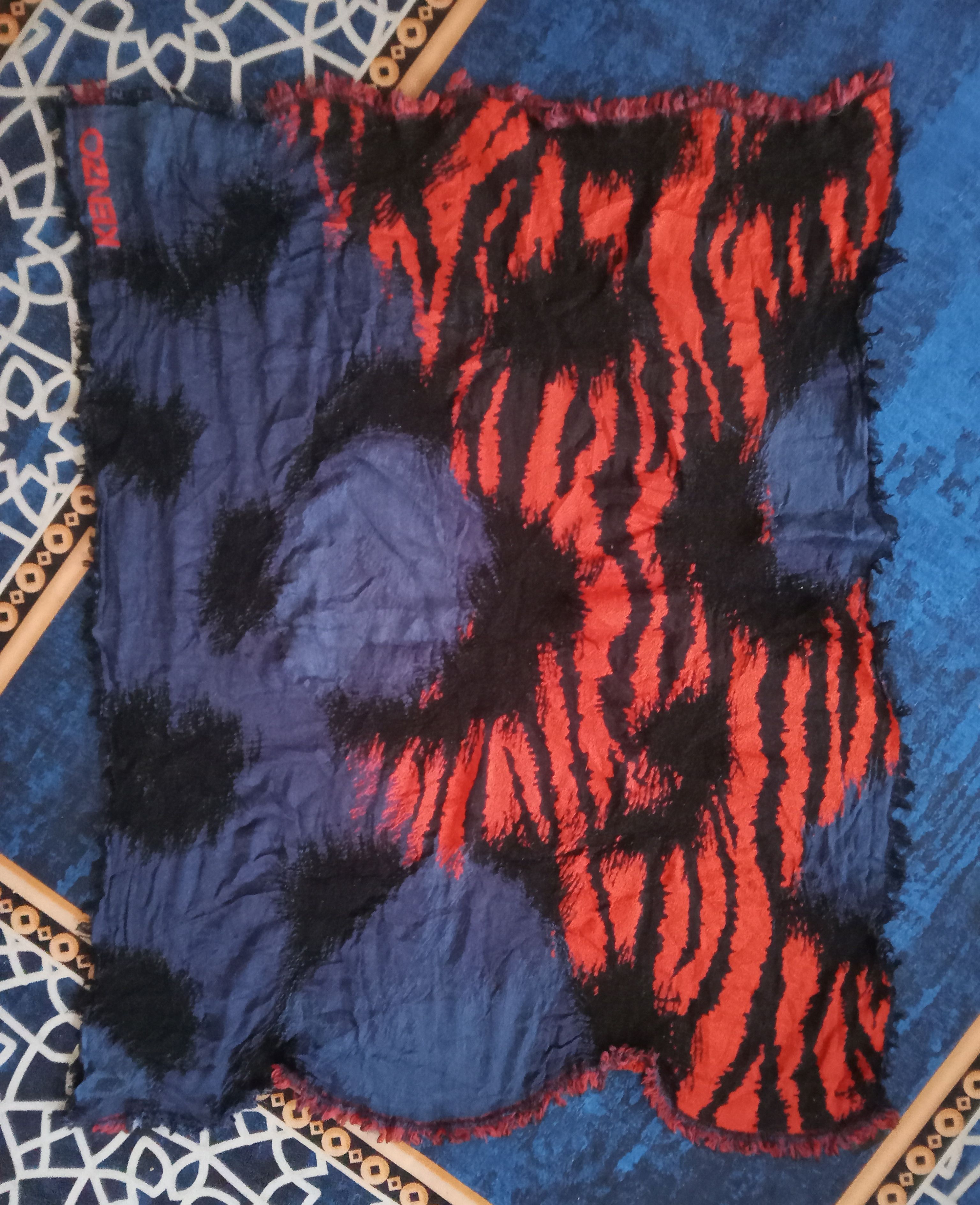 H&M × Kenzo H&M x Kenzo Scarf Size ONE SIZE - 1 Thumbnail