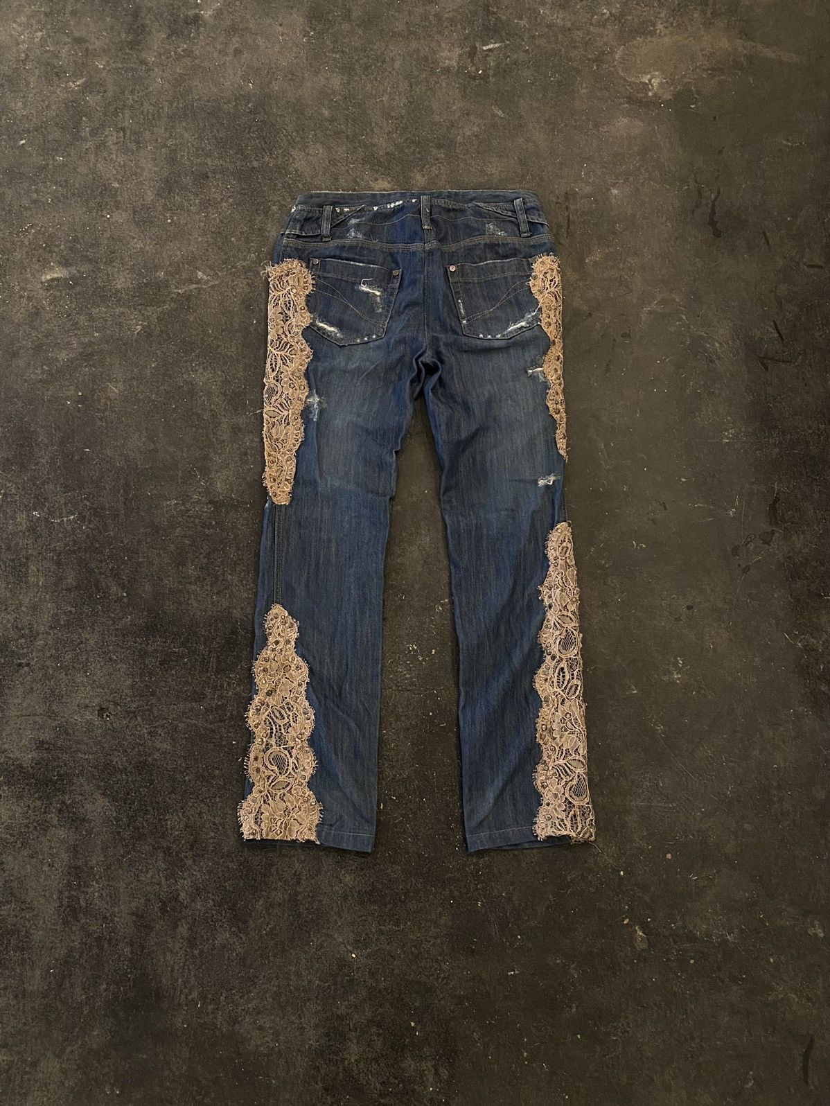 If Six Was Nine × Japanese Brand × Le Grande Bleu (L.G.B.) Cae zee Avant Garde Distressed Jeans Size 28" / US 6 / IT 42 - 2 Thumbnail