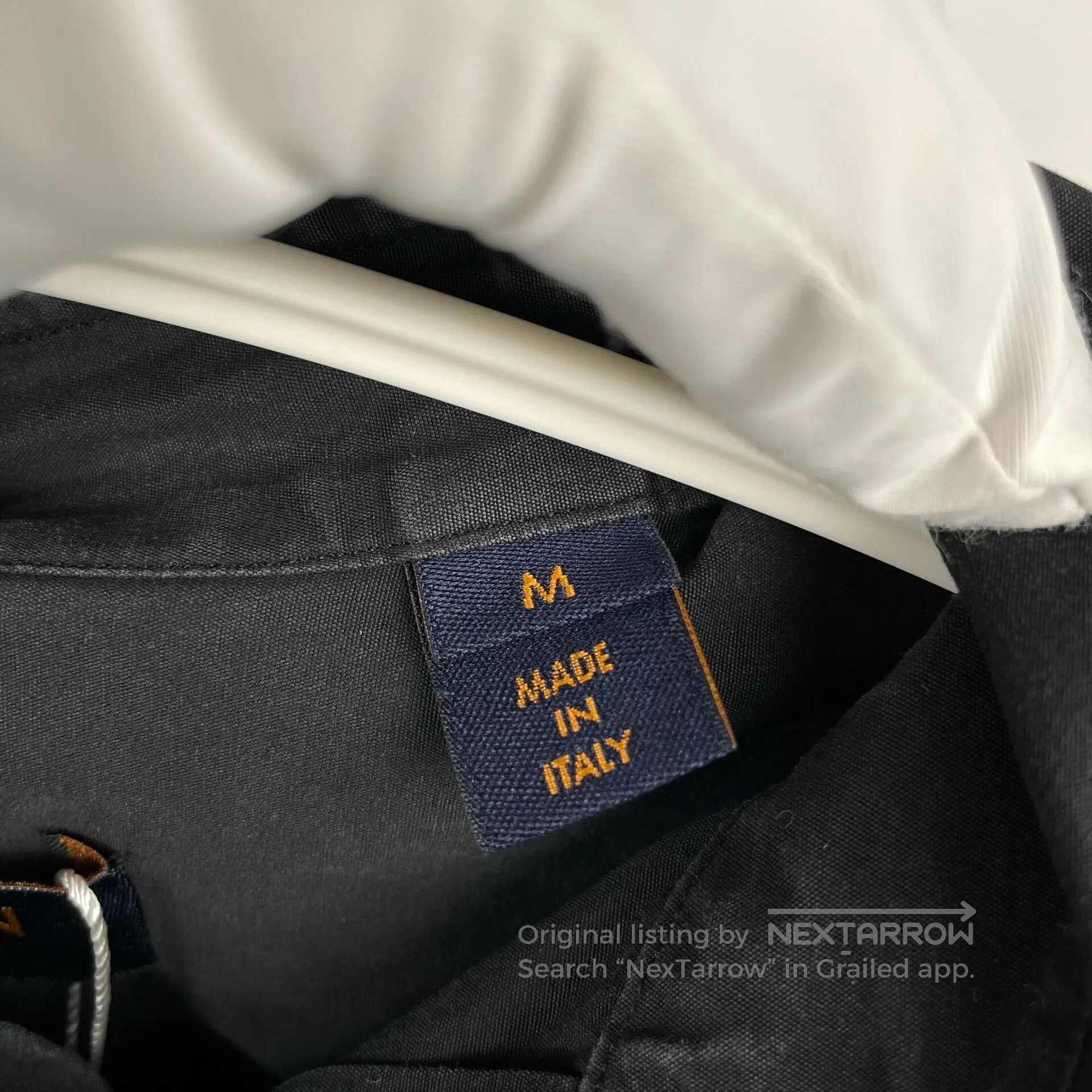 Louis Vuitton Louis Vuitton Black Shirt with Manual| Size US M / EU 48-50 / 2 - 6 Thumbnail