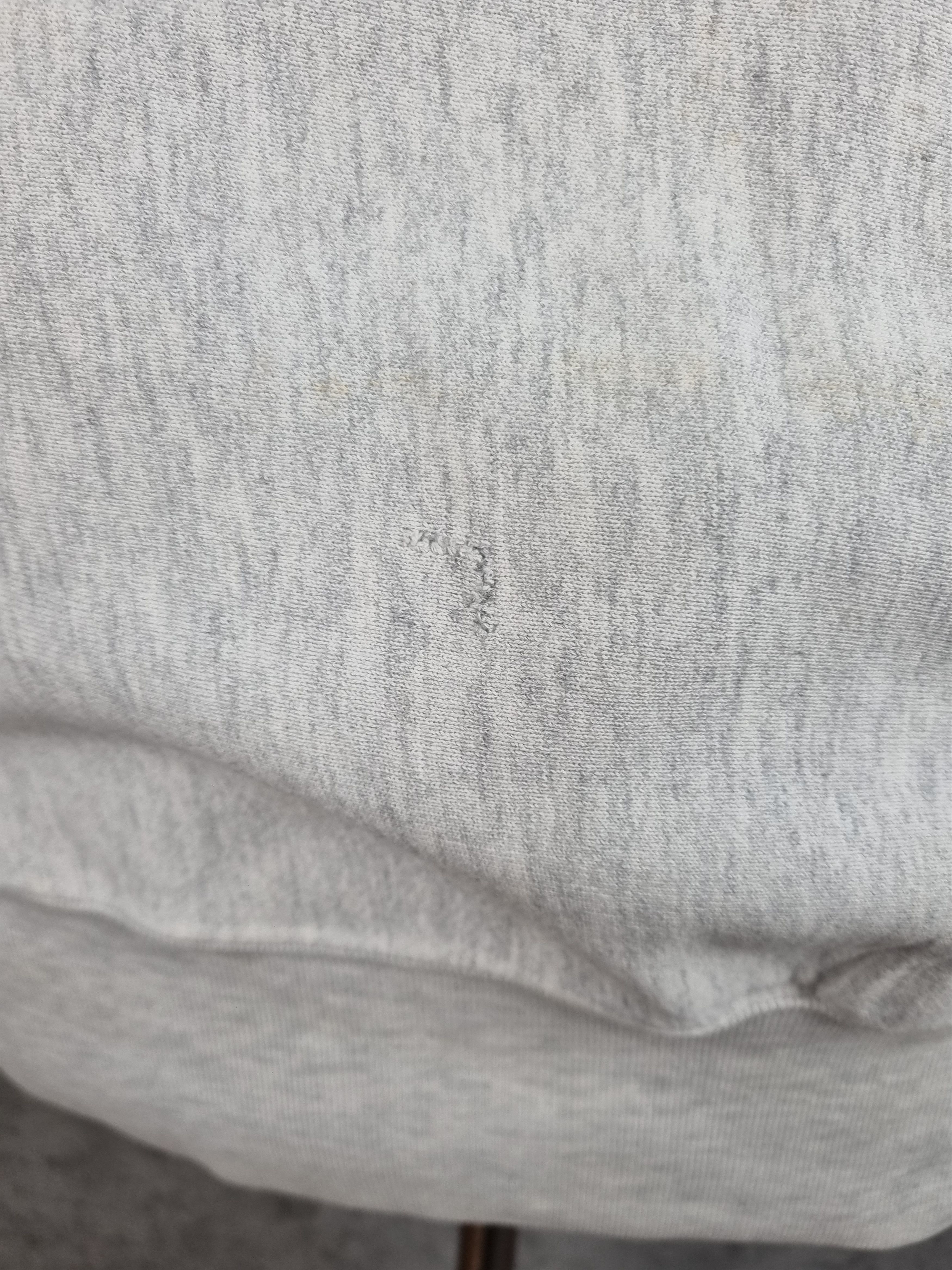Vintage Vintage 90 University of Massachusetts UMASS Sweatshirt Size US L / EU 52-54 / 3 - 13 Thumbnail