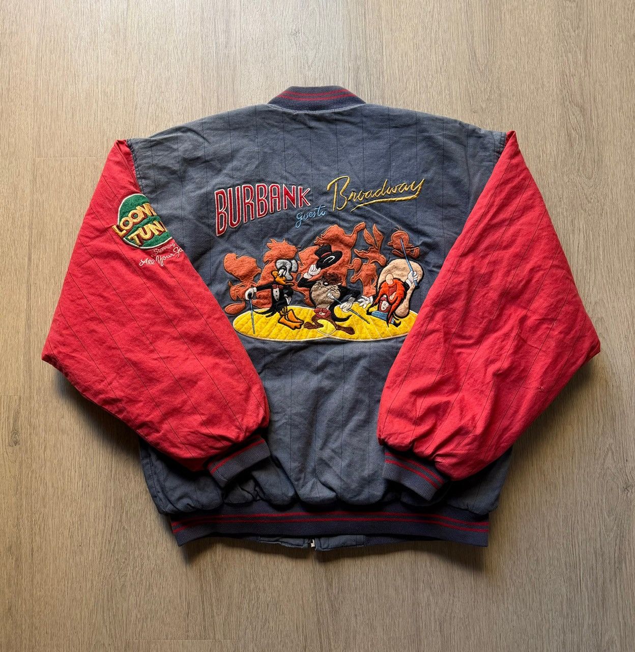 Warner Bros Vintage 1993 Warner Bros Looney Tunes Bomber Jacket XL Size US XL / EU 56 / 4 - 1 Thumbnail