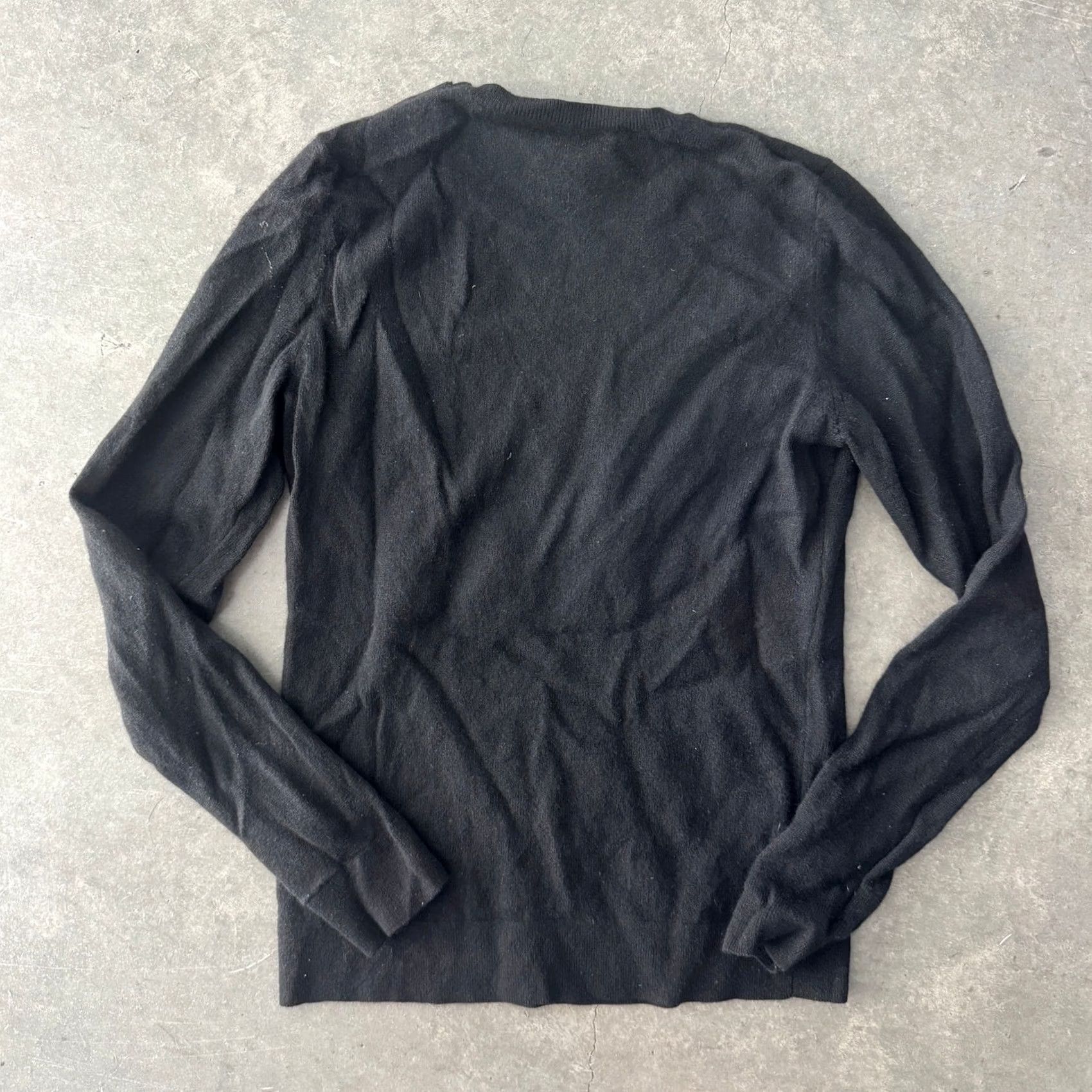 Bloomingdale's VINTAGE Bloomingdale's Black Longsleeve Cashmere Gold Button Sweater M Women Size M / US 6-8 / IT 42-44 - 3 Thumbnail