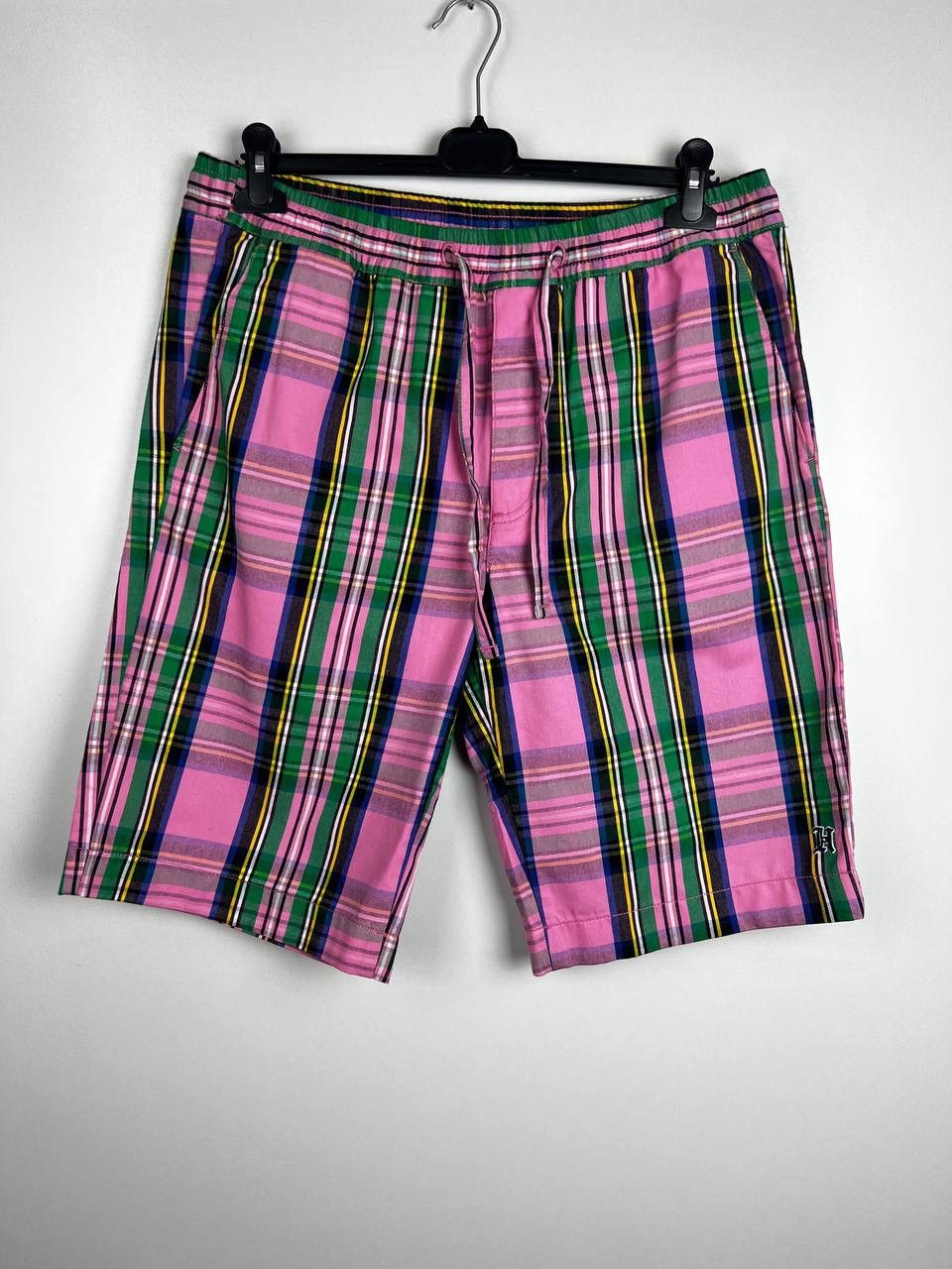 Tommy Hilfiger Lewis Hamilton Tommy Hilfiger luxury shorts size 34 Size US 34 / EU 50 - 1 Thumbnail