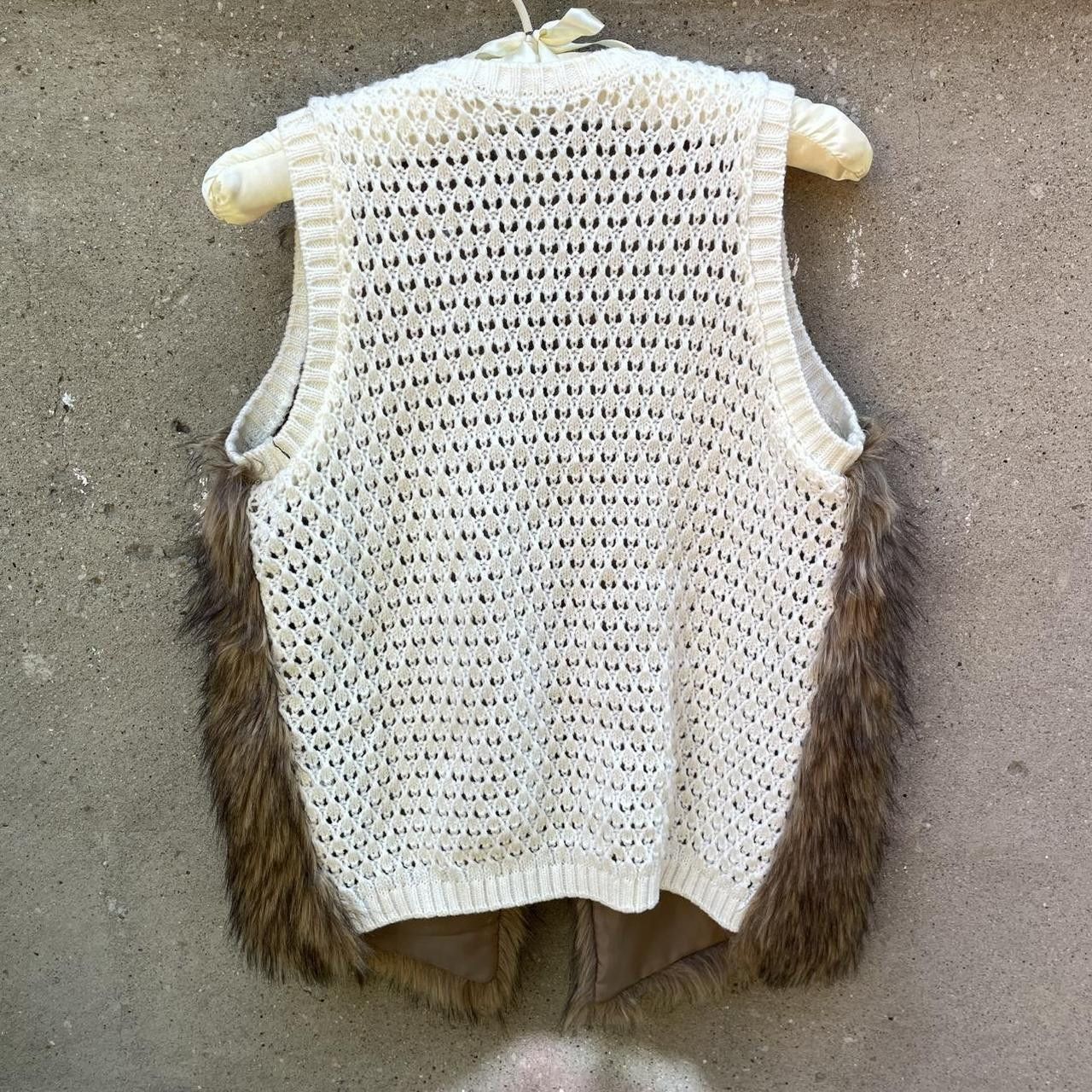 Vintage Y2K Brown Faux-Fur Vest with Knit Back Size S / US 4 / IT 40 - 2 Thumbnail