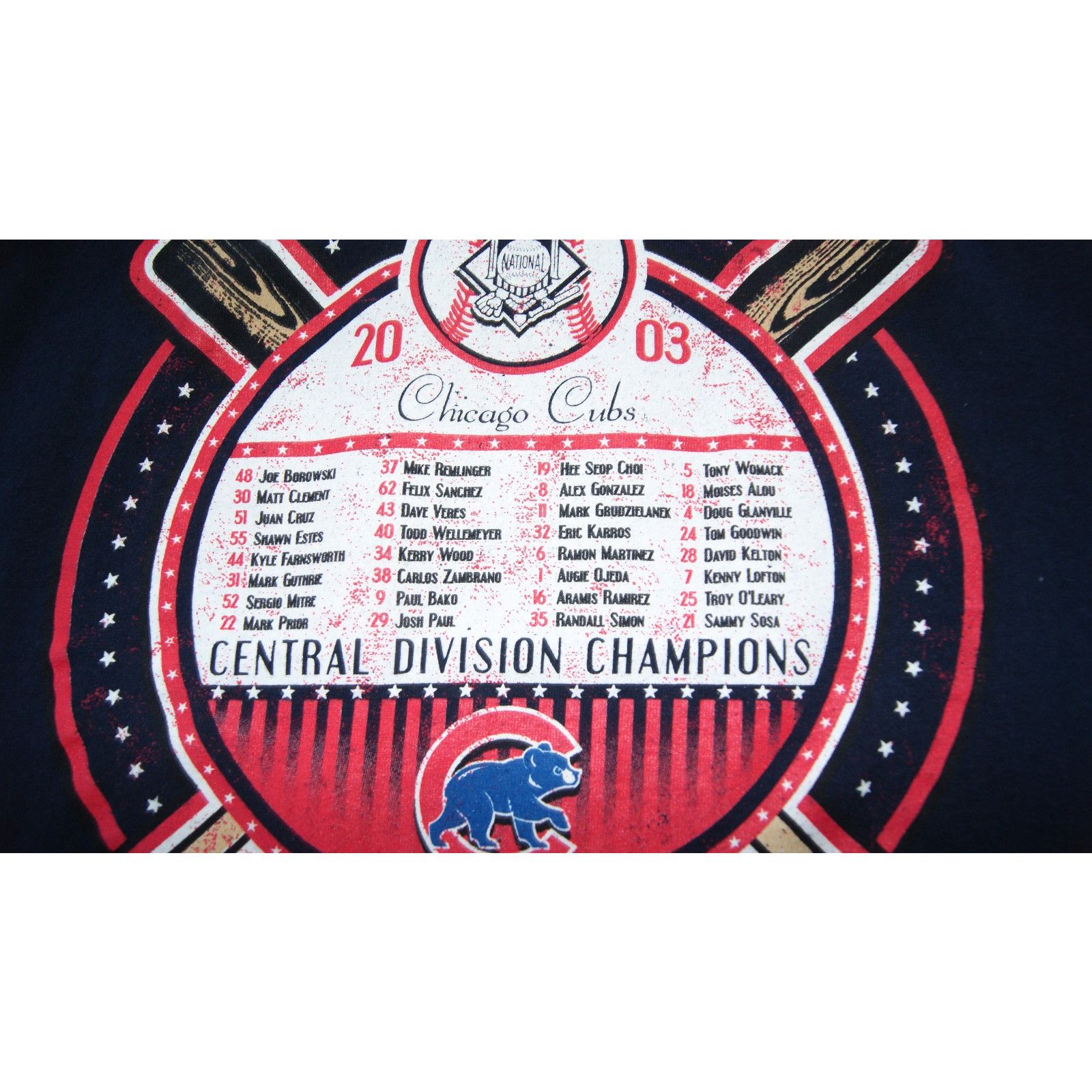 Gildan Chicago Cubs 2003 Central Division Champions L TShirt Size US L / EU 52-54 / 3 - 6 Thumbnail