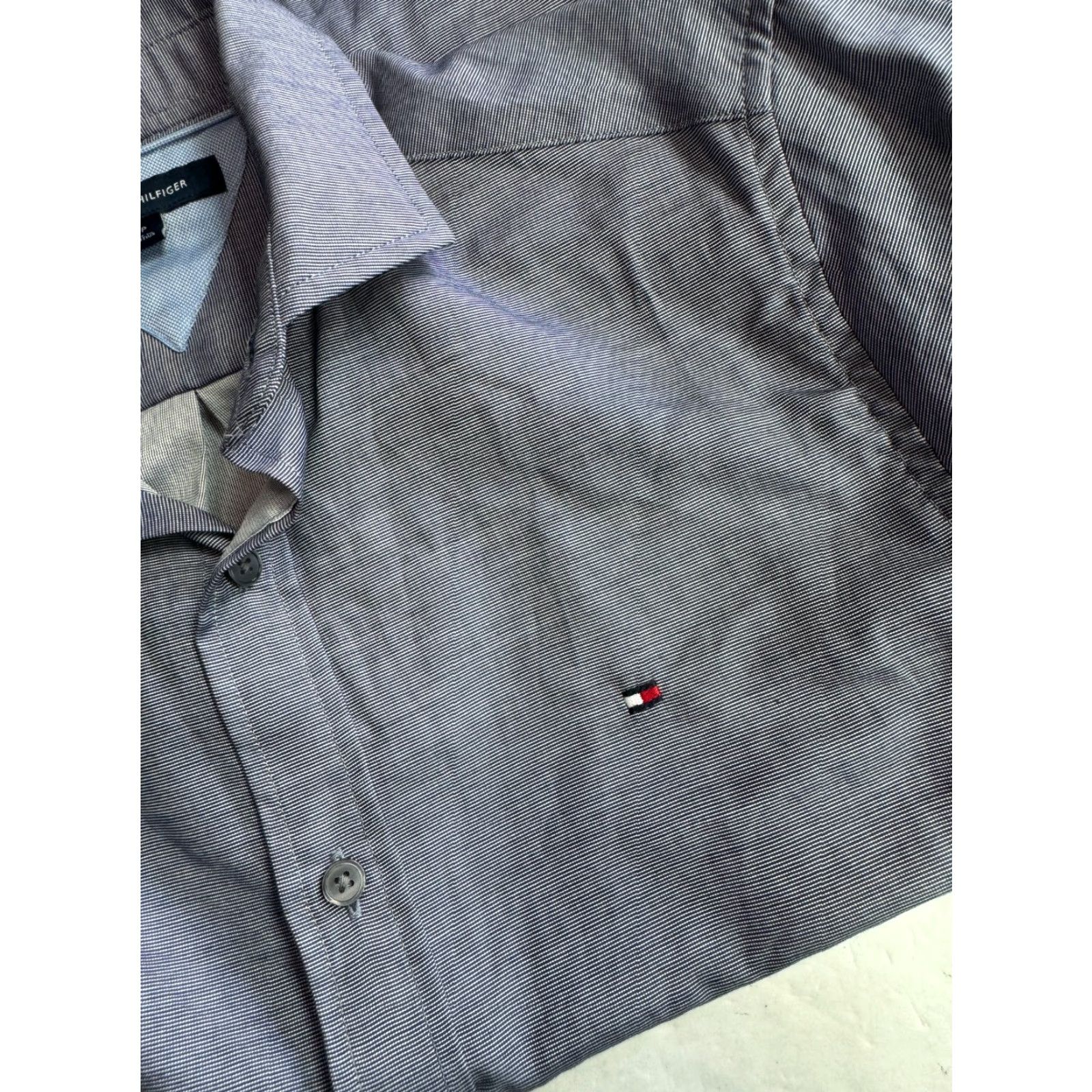 Tommy Hilfiger Tommy Hilfiger Dress Shirt Long Sleeve Button Up Gray Mens S M Regular Cotton Blend Size US M / EU 48-50 / 2 - 6 Thumbnail