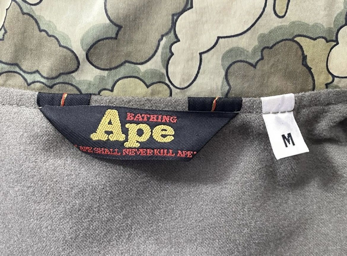 Bape × Kaws VERY RARE OG A BATHING APE X KAWS CLOUD CAMO COACH JACKET Size US M / EU 48-50 / 2 - 4 Thumbnail