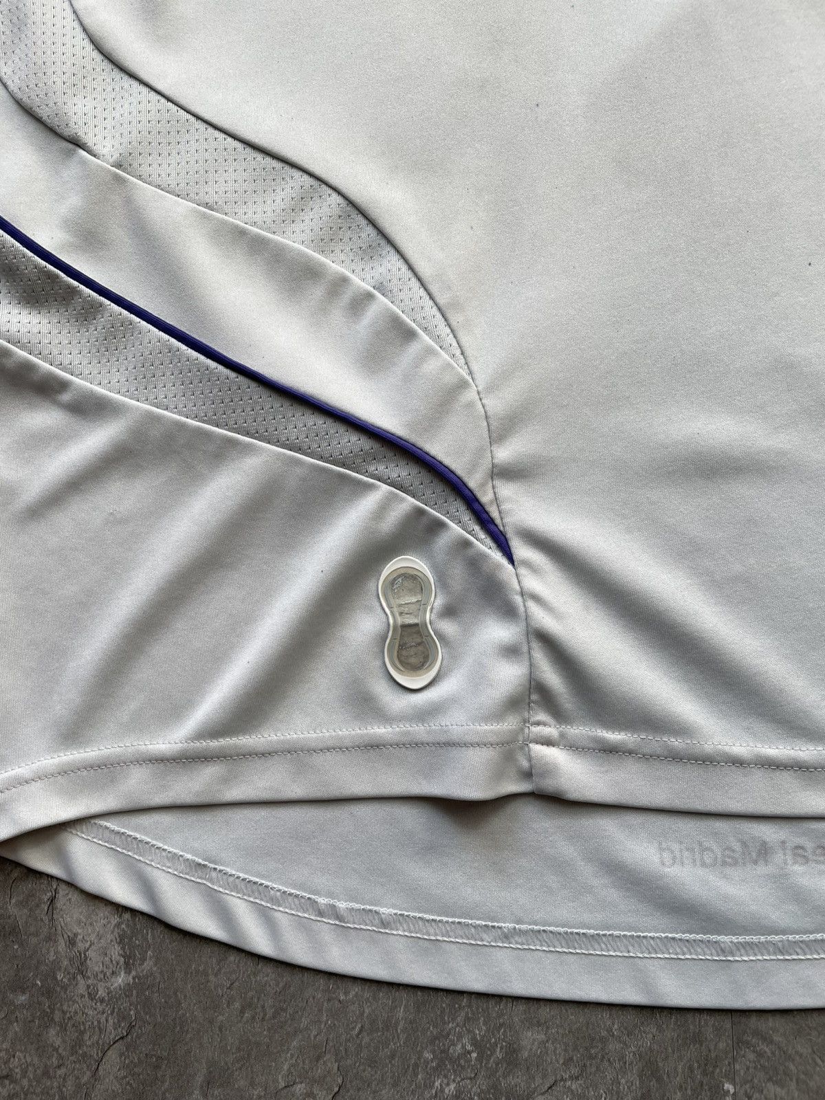 Adidas Adidas Vintage Real Madrid 2007 2008 Soccer Jersey Blokecore Size US M / EU 48-50 / 2 - 2 Thumbnail